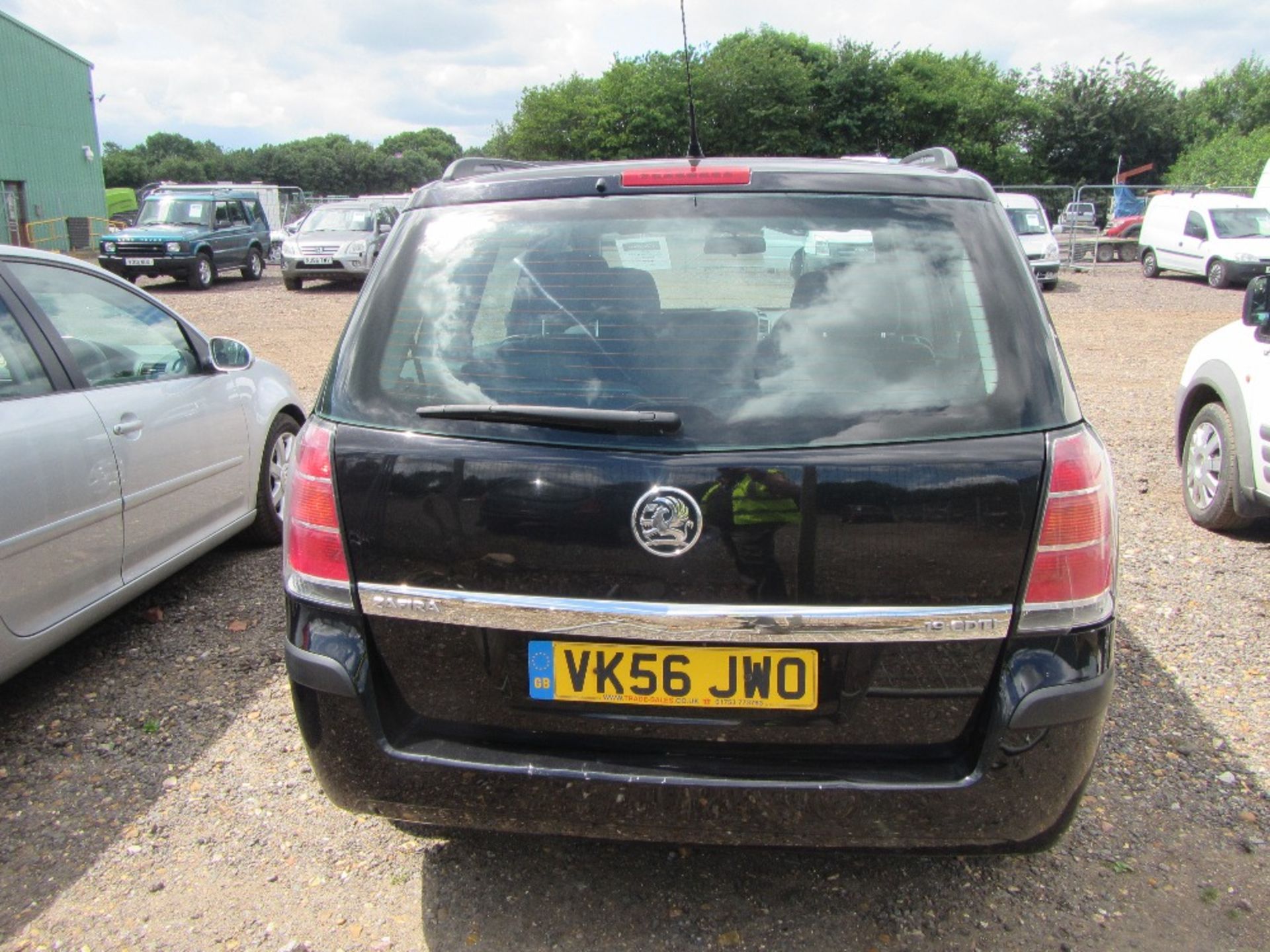 Vauxhall Zafira CDTI Diesel 1.9ltr c/w 6 speed gearbox, 7 seats & V5. Black Mileage: 196,485 MOT - Image 5 of 8