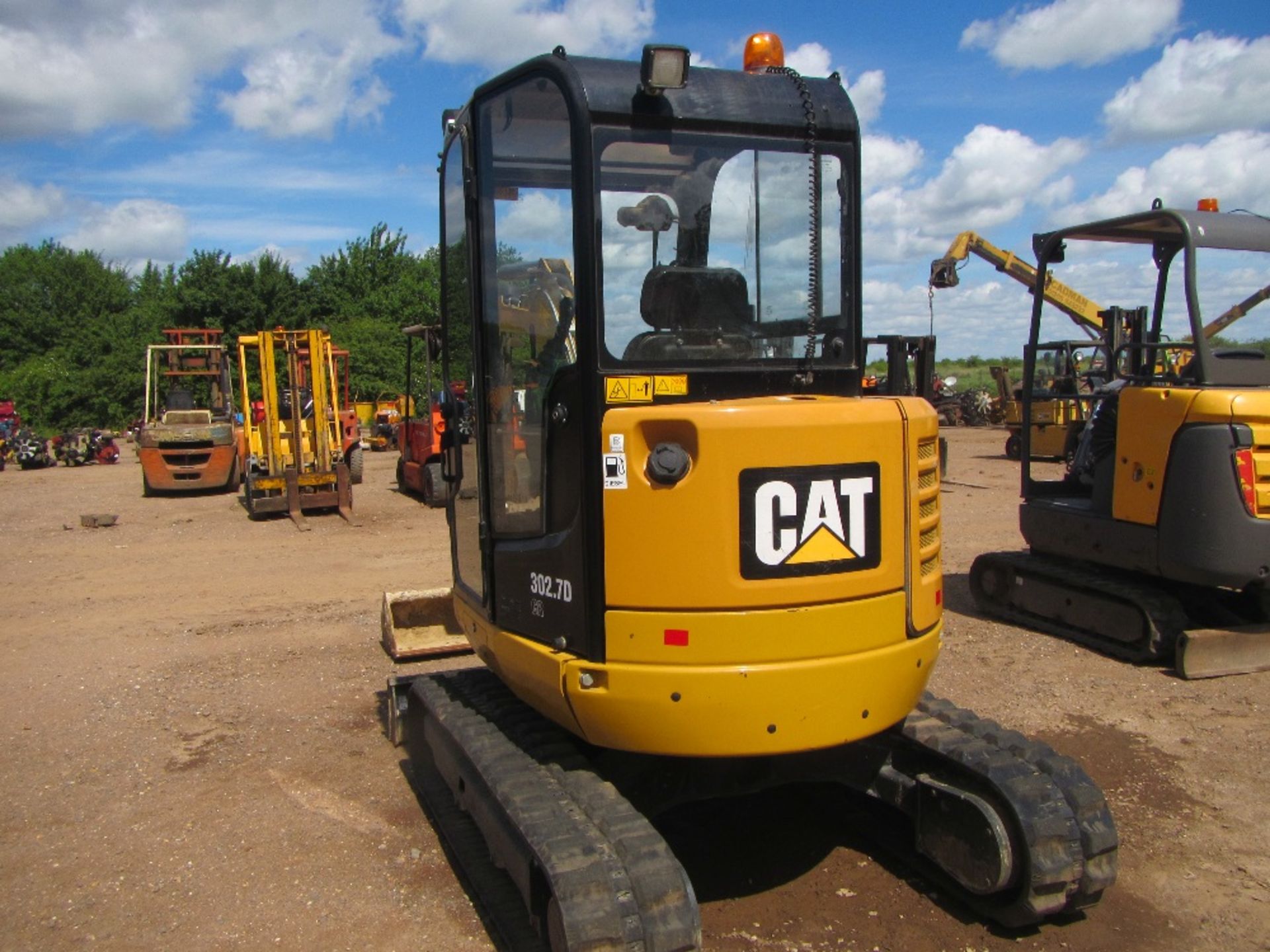 2014 Caterpillar 302.7D Excavator c/w rubber tracks, full cab, manual hitch, 2 buckets, 1 owner, - Image 8 of 9