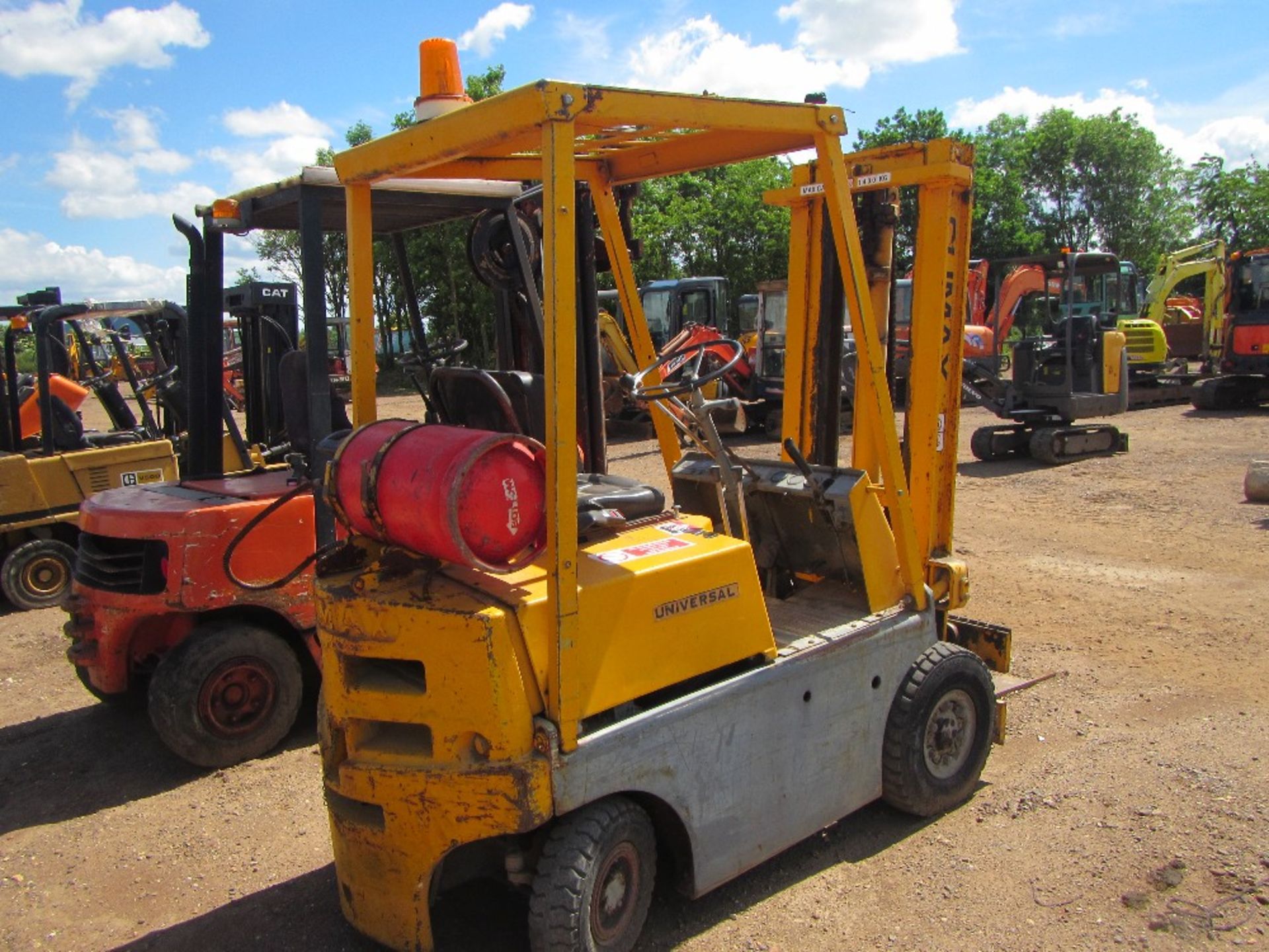 Masted Forklift - Image 3 of 5