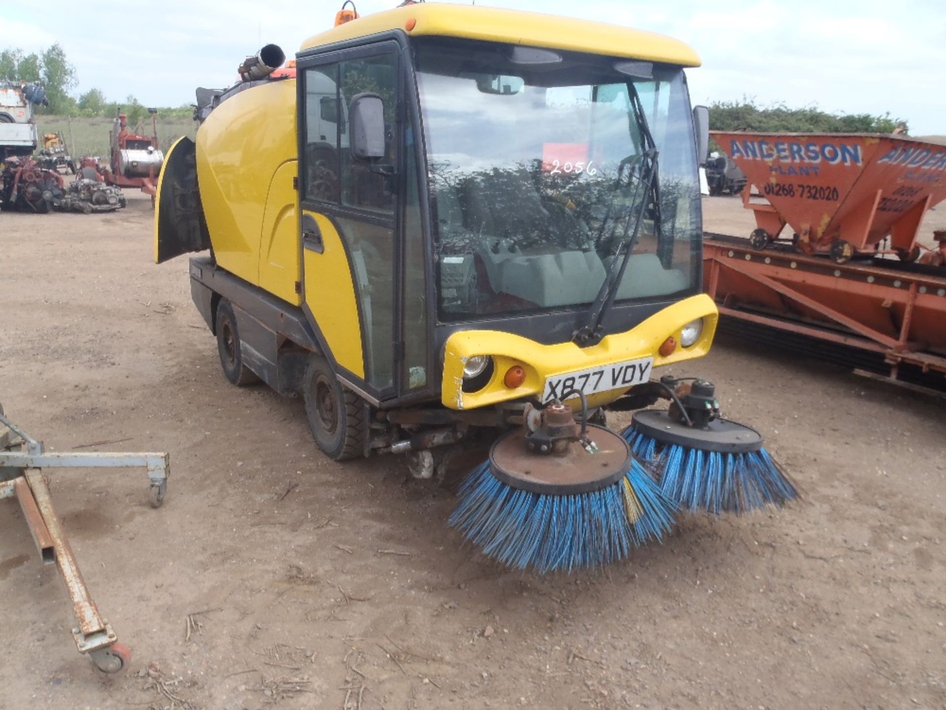 Johnston Road Sweeper Reg. No. X877 VDY c/w V5 - Image 3 of 6