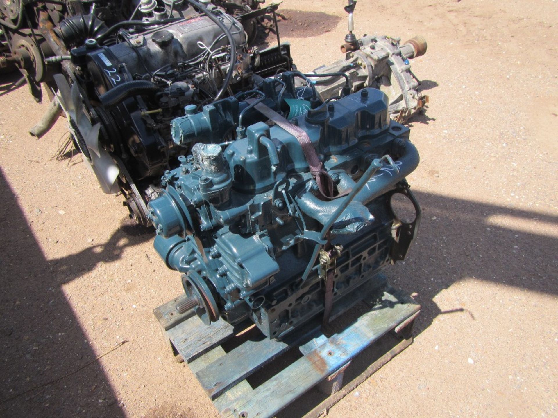 Kubota V1902 Diesel Engine