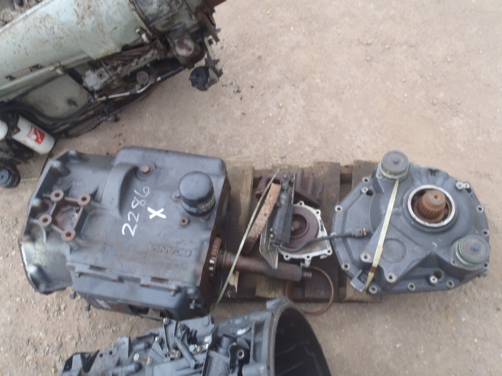 Scania Gearbox c/w engine. Incomplete
