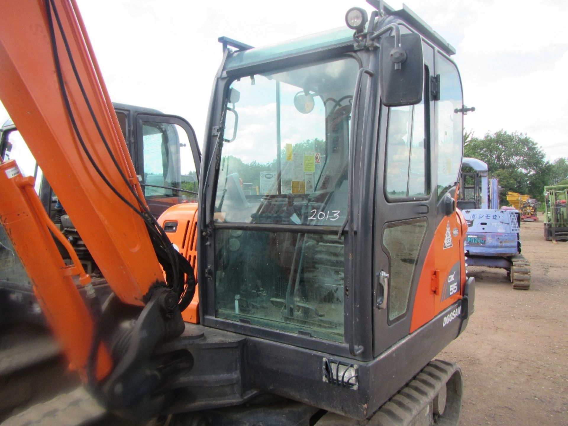 2013 Daewoo DX55 Excavator c/w 1 bucket Hours: 3181 Ser No 50512 - Image 9 of 12