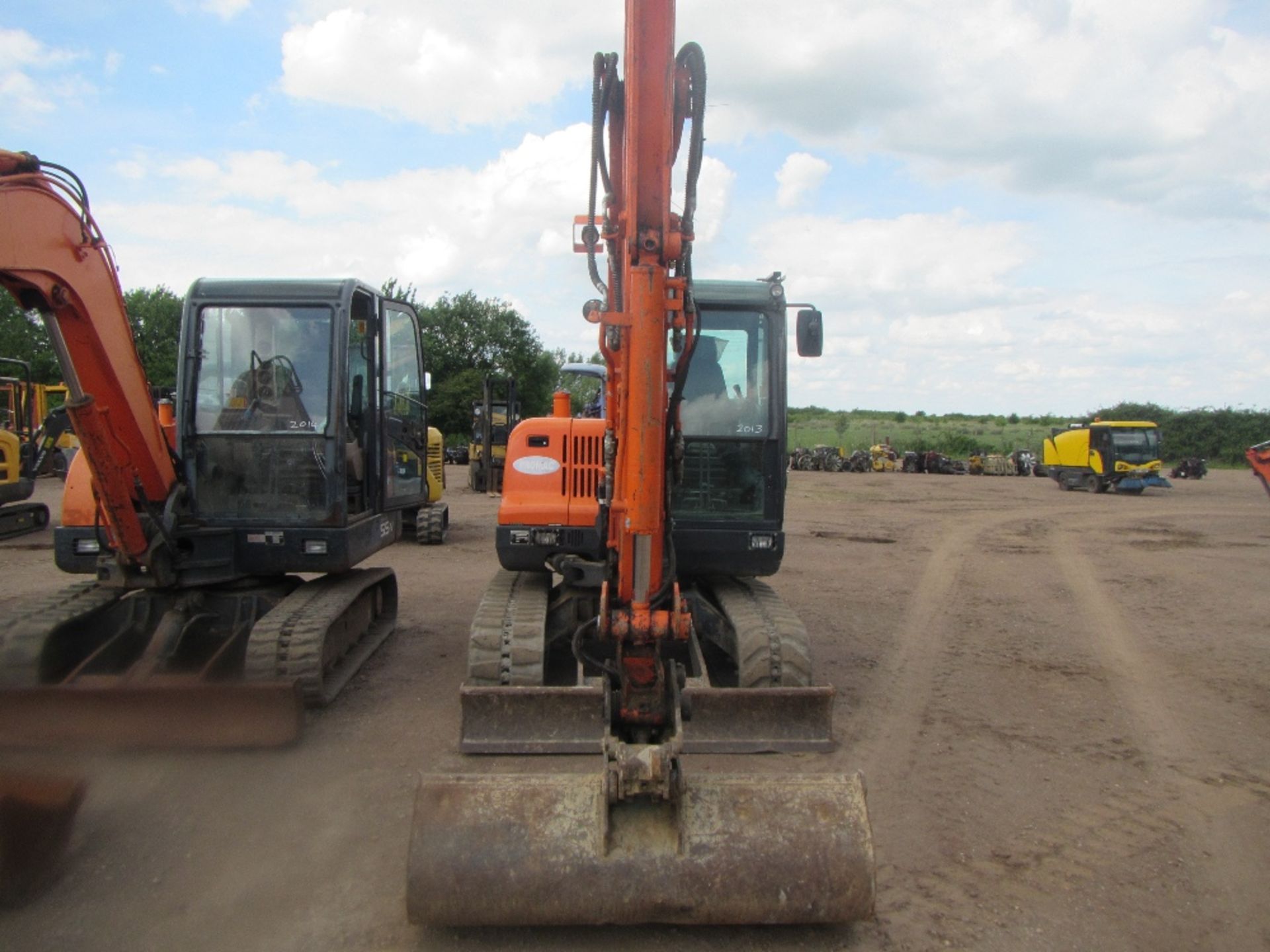 2013 Daewoo DX55 Excavator c/w 1 bucket Hours: 3181 Ser No 50512 - Image 2 of 12