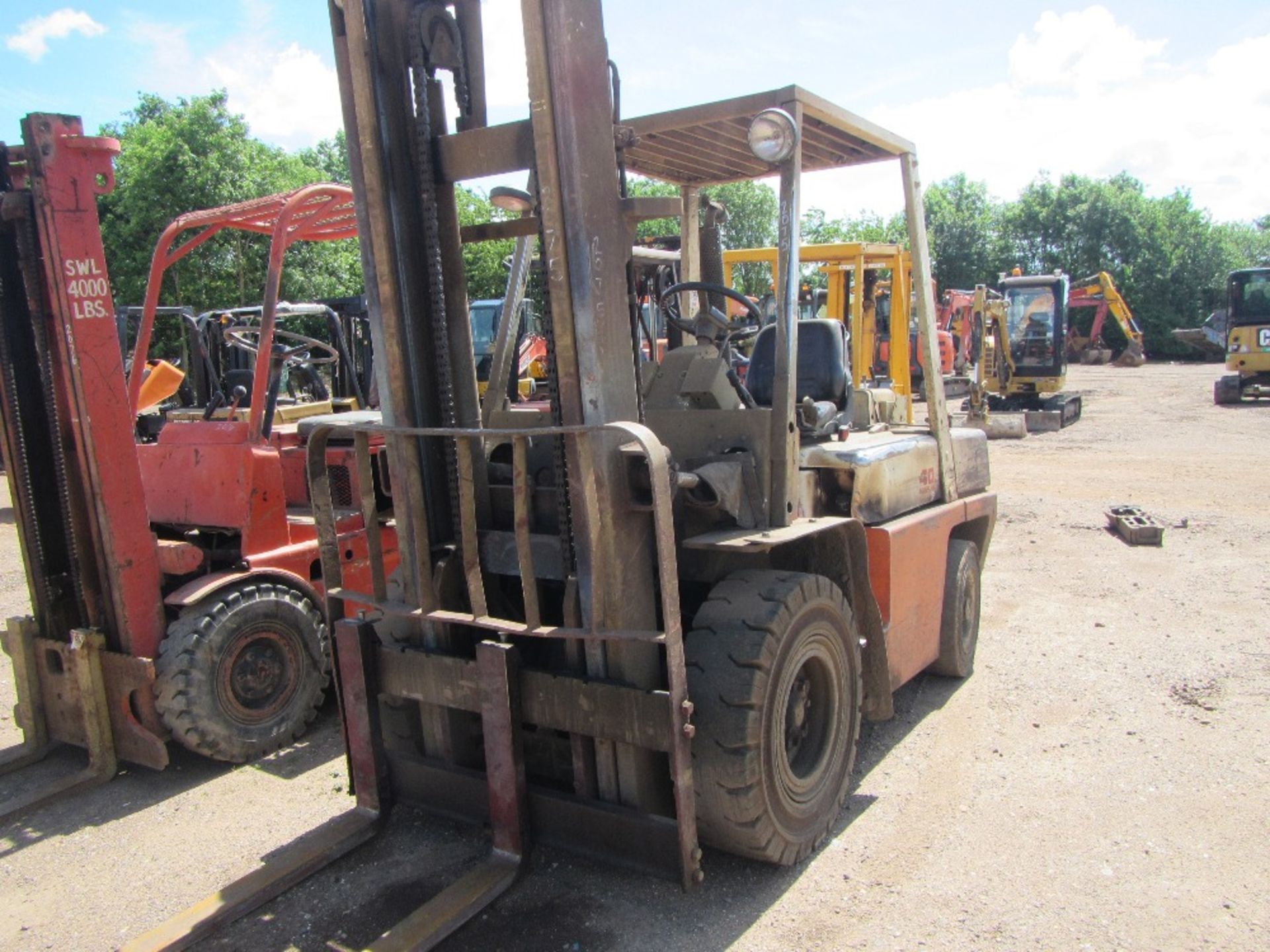 Nissan 4 Ton Lift Diesel Forklift Key in office