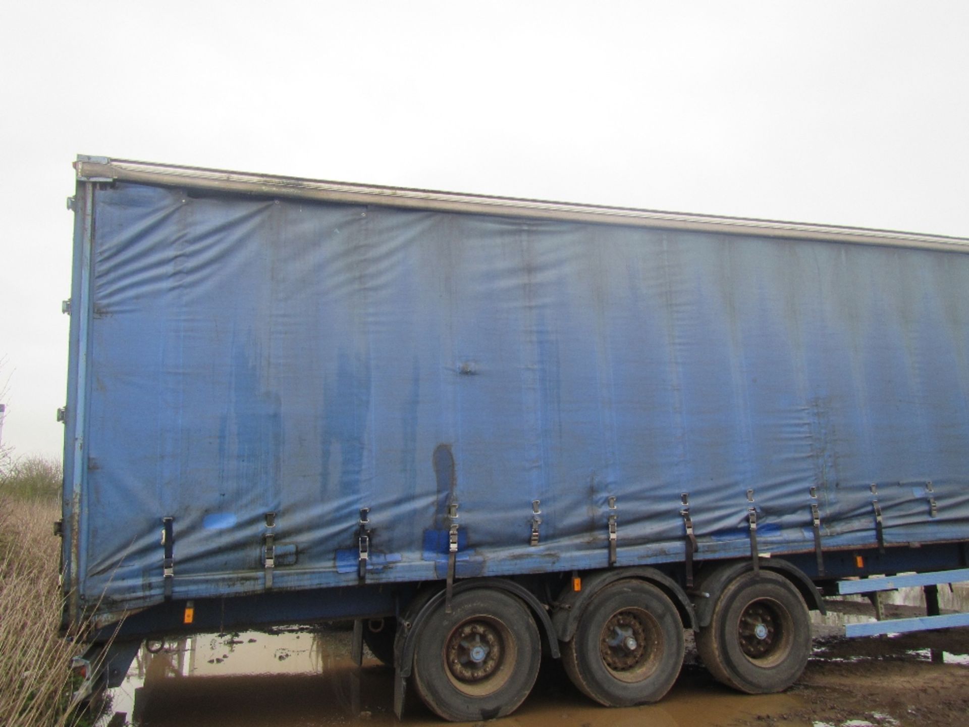 40ft Curtain Side Tri Axle Trailer c/w Air Suspension - Image 4 of 7