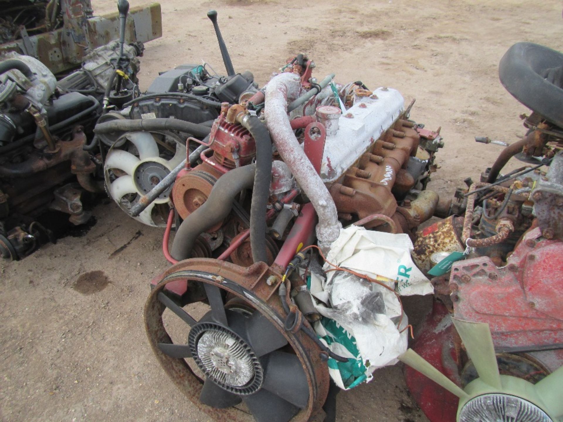 Ford Iveco 6cyl. 75-15 Engine & Box UNRESERVED LOT
