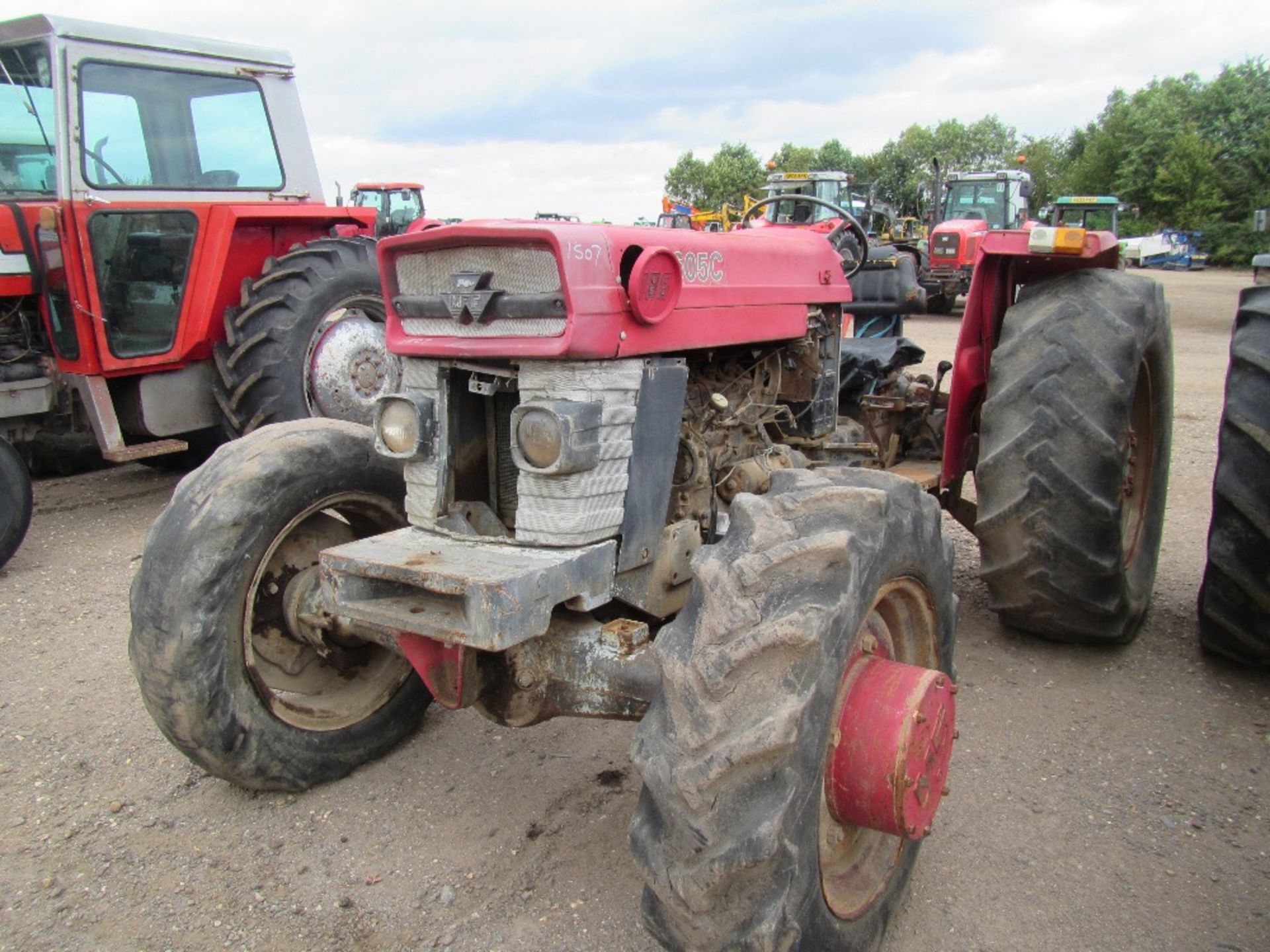 Massey Ferguson 188 4wd Tractor. Ser.No. 190130