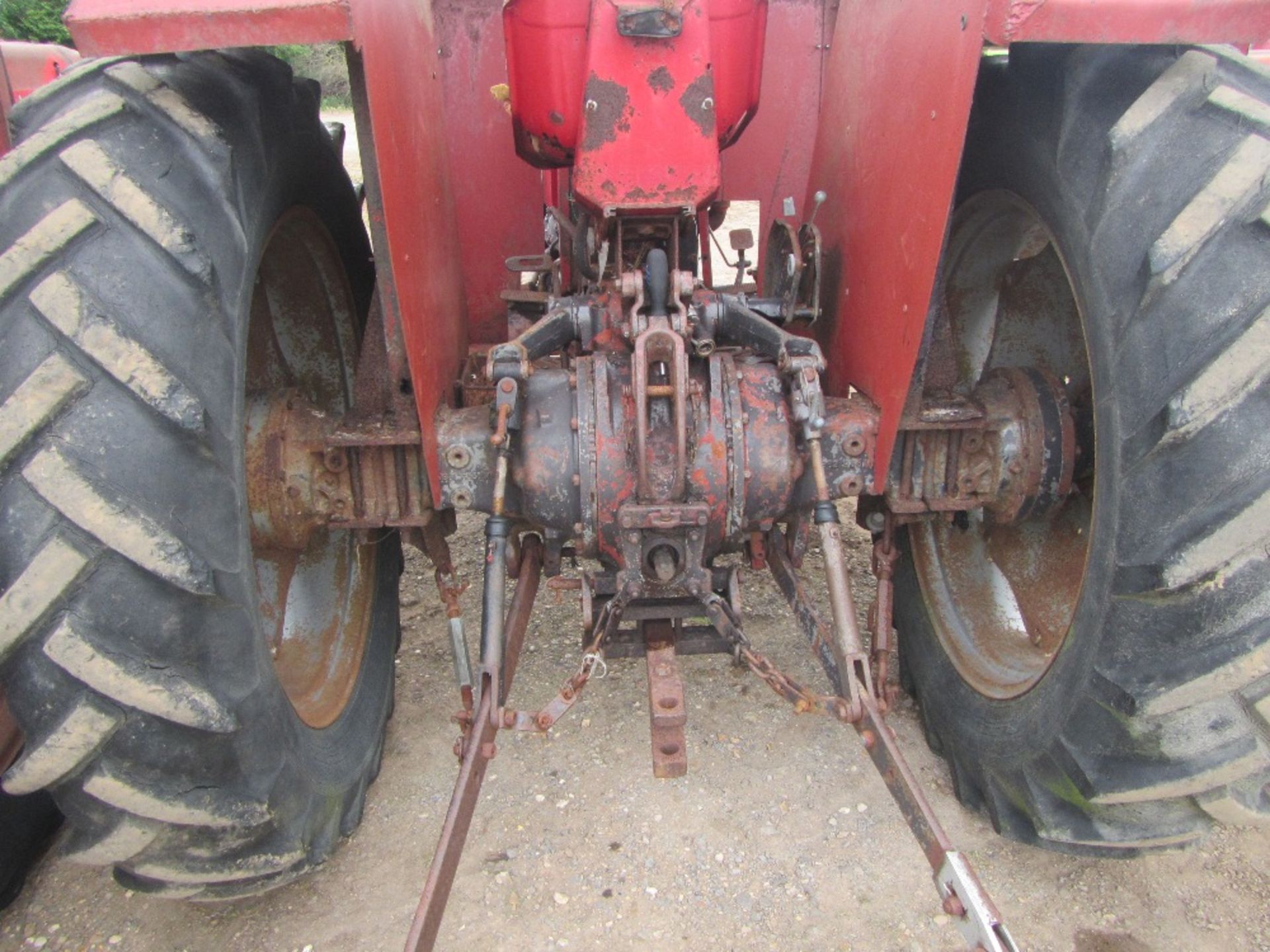 Massey Ferguson 165 Tractor c/w square axle - Image 5 of 6