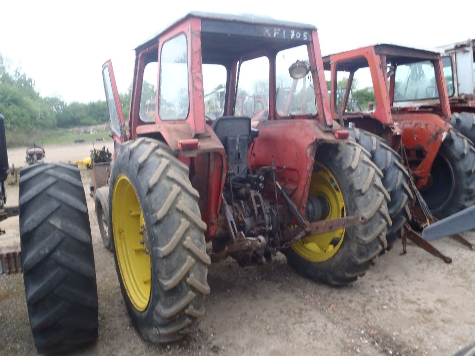 Massey Ferguson 168 Tractor c/w loader - Image 5 of 5