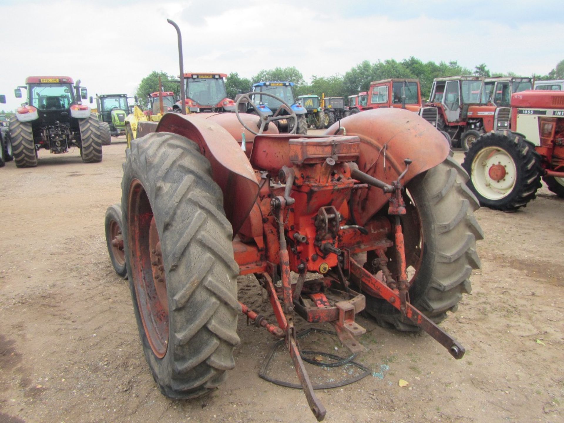 Nuffield 460 Tractor c/w loader - Image 5 of 5