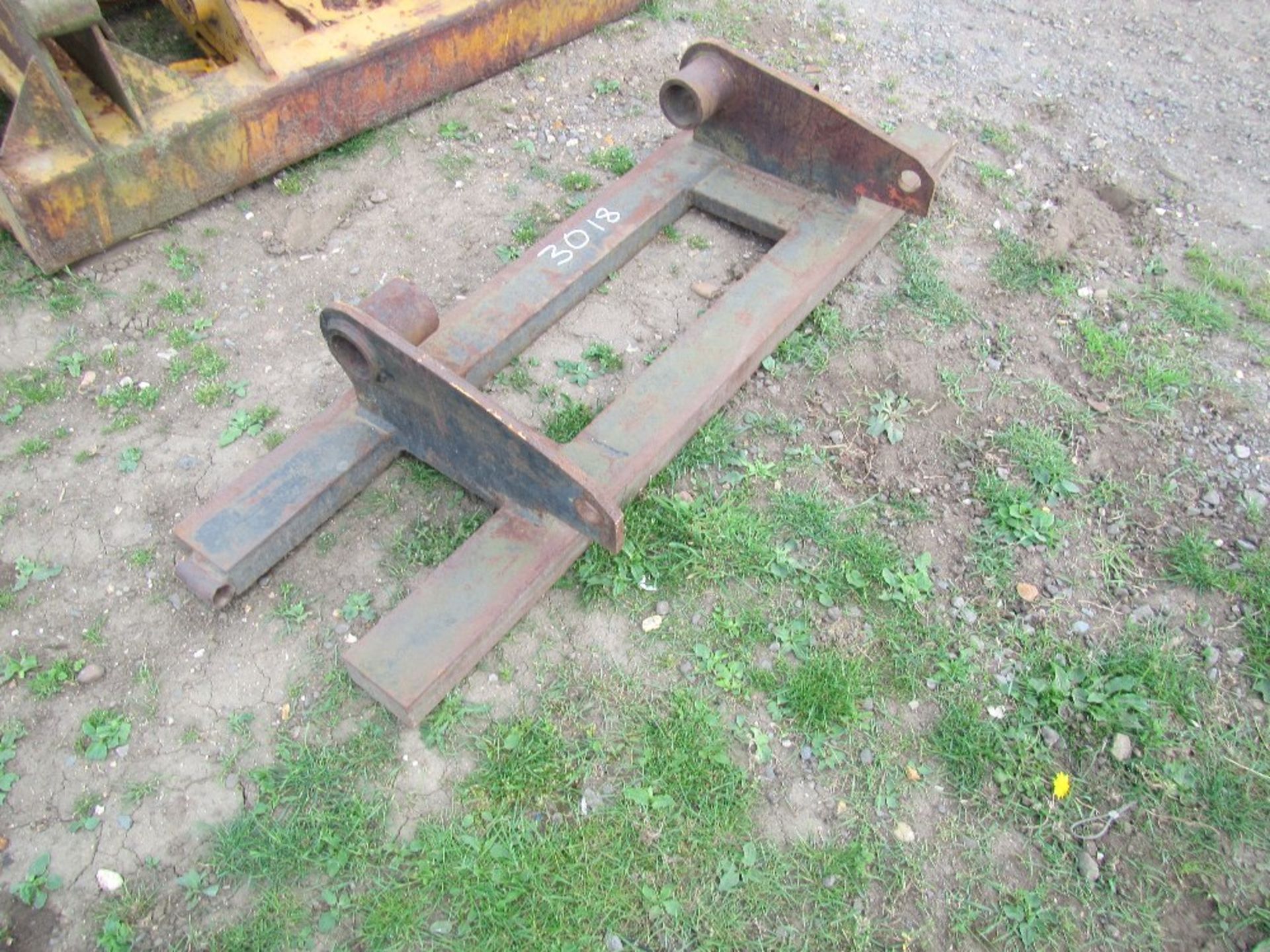 Manitou Back Plate without Tines UNRESERVED LOT - Image 2 of 4