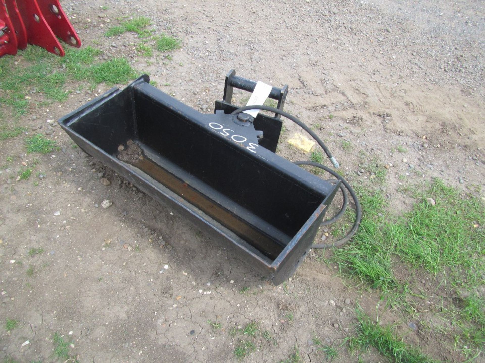 31in Hydraulic Tilt Ditching Bucket. Unused - Image 2 of 4