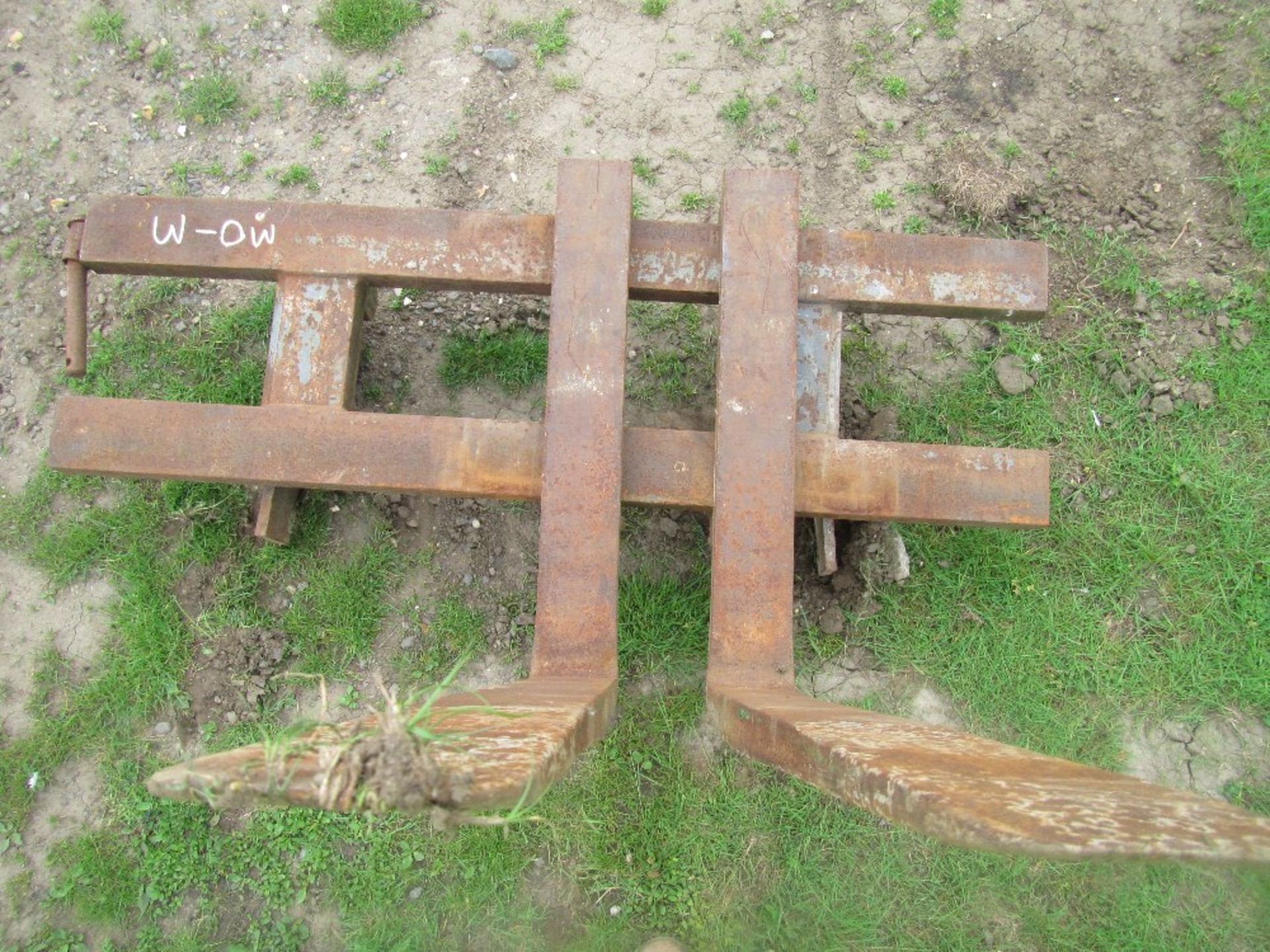 Back Plate c/w pallet tines to fit Manitou Maniscopic UNRESERVED LOT - Image 4 of 5
