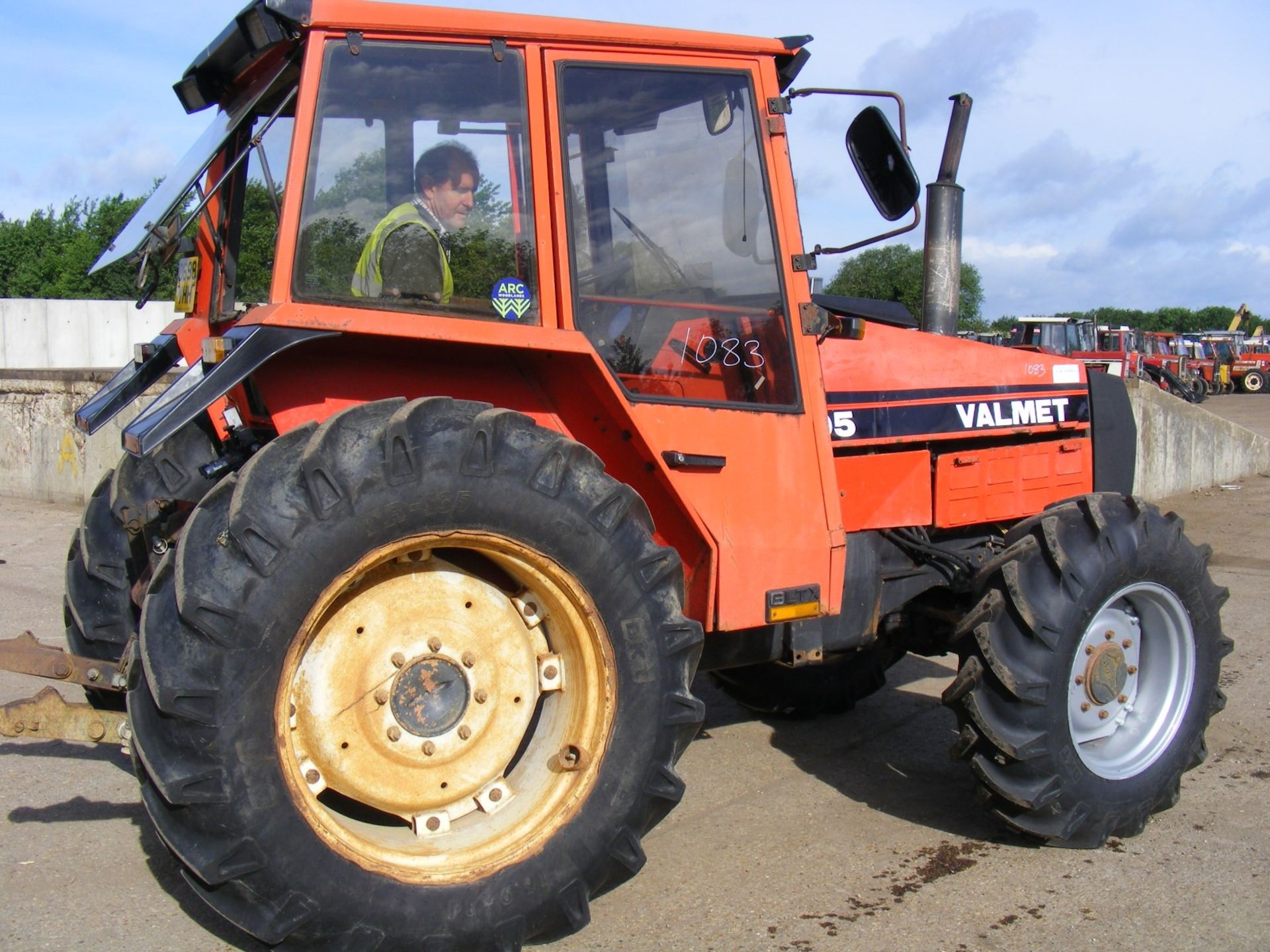 Valmet 705 Tractor Reg. No. D698 VHH - Image 7 of 7