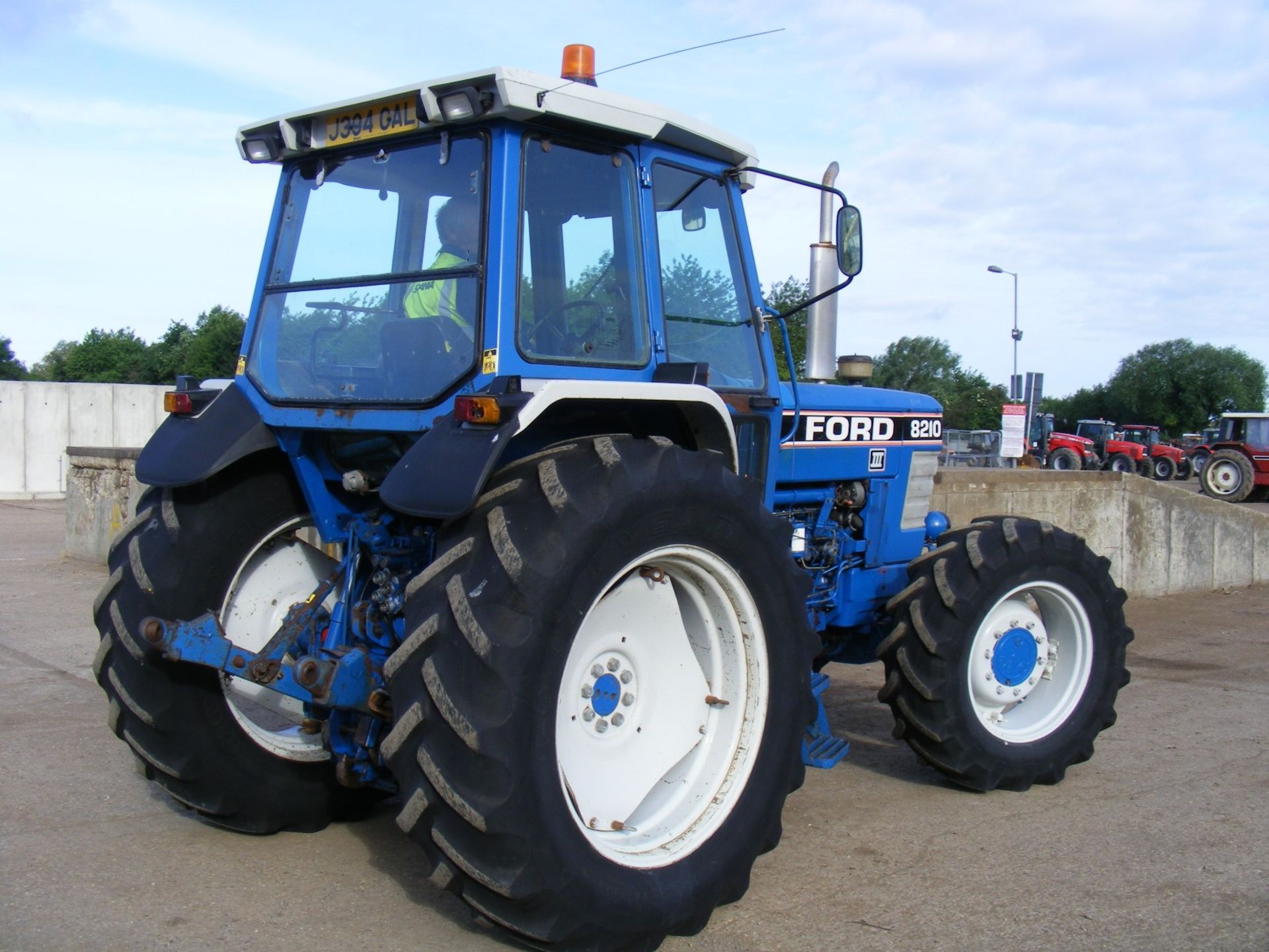1991 Ford 8210 4wd Tractor - Image 8 of 10