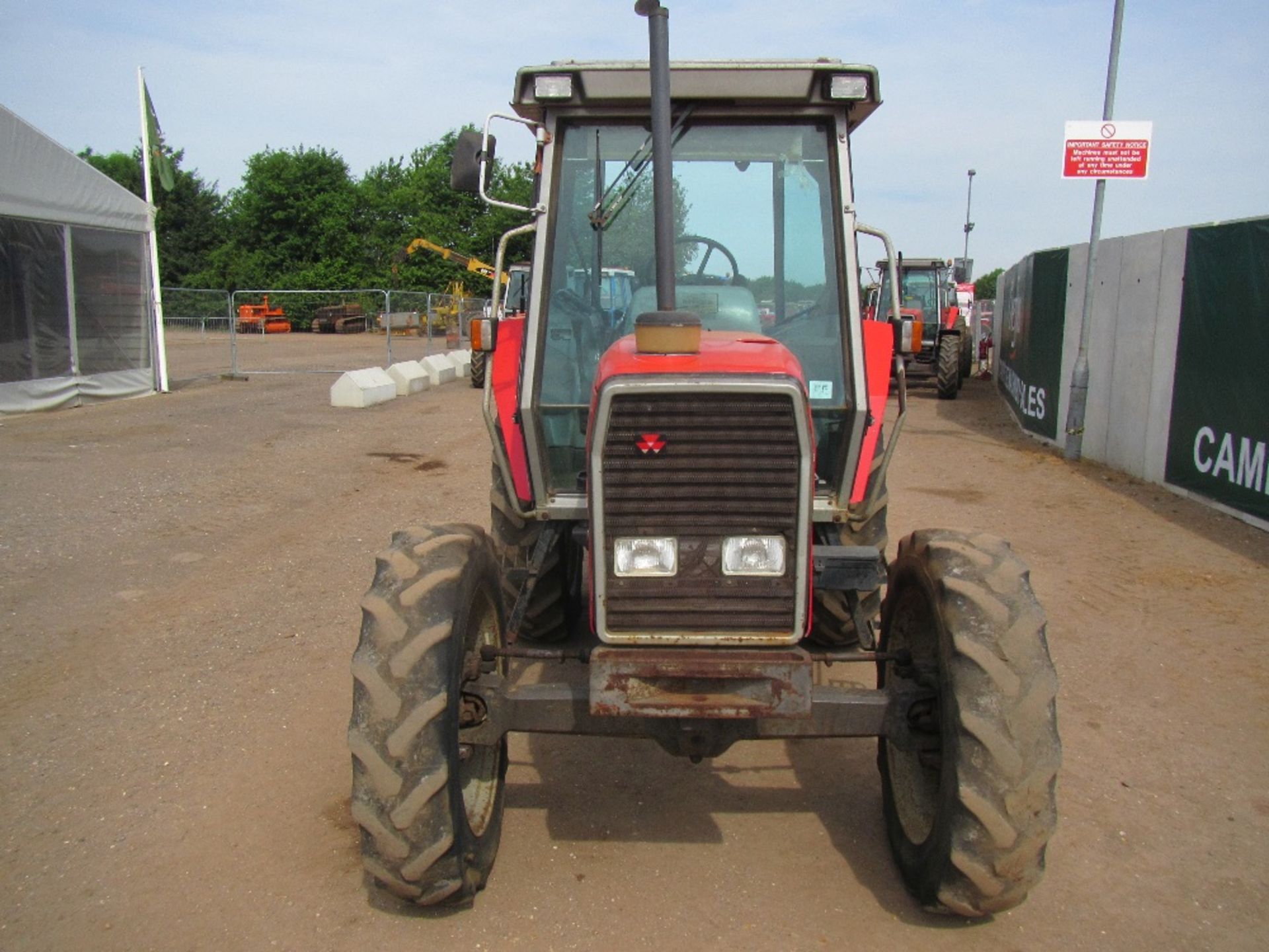 Massey Ferguson 3070 4wd Tractor - Image 2 of 17