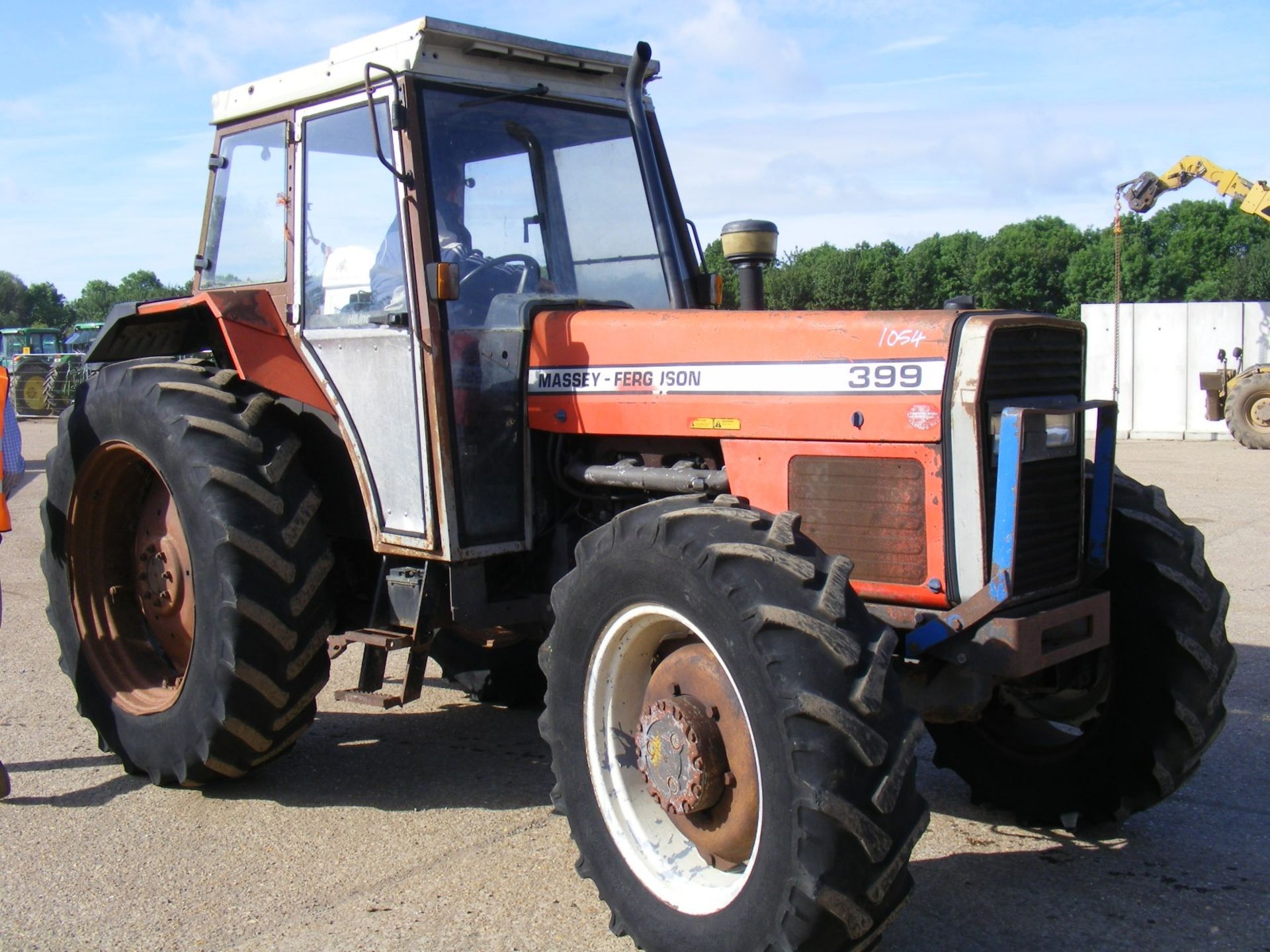 Massey Ferguson 399 4wd Tractor