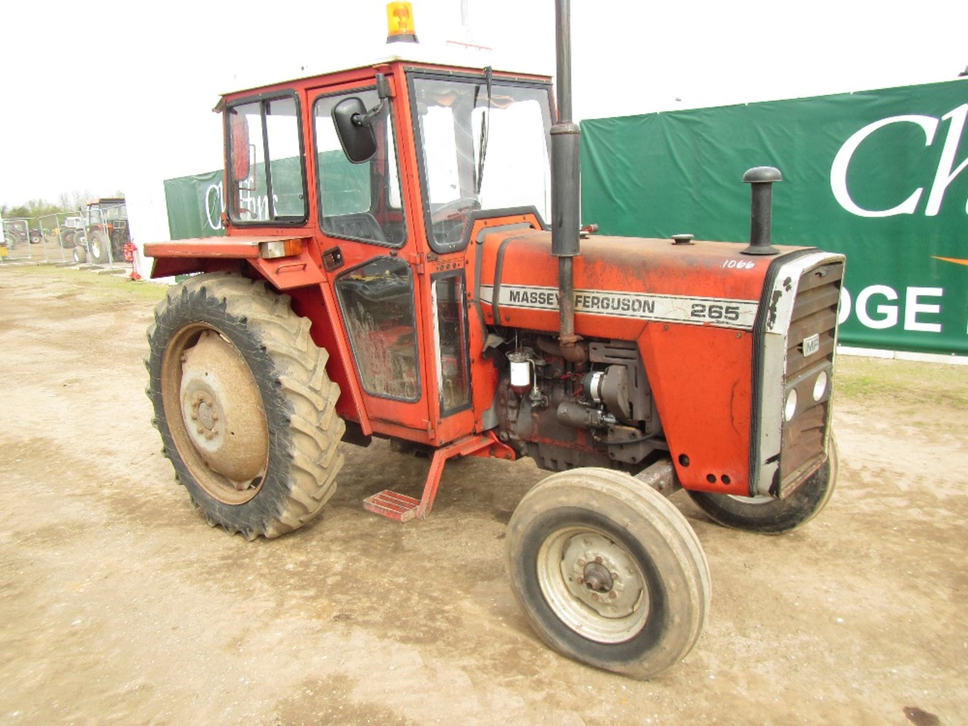 Massey Ferguson 265 Tractor - Image 3 of 16