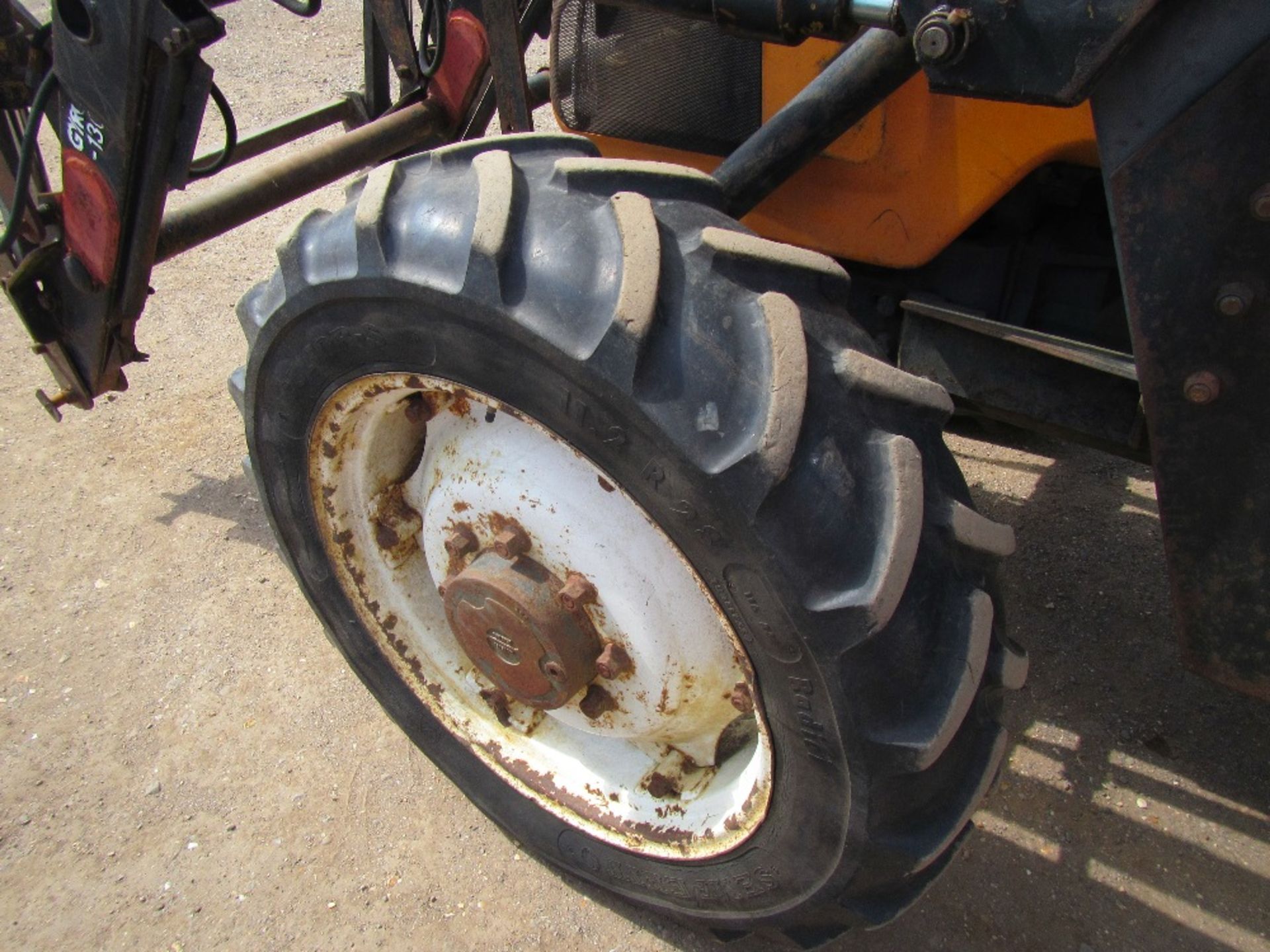 Renault Ceres 65 4wd Tractor c/w front loader - Image 11 of 16