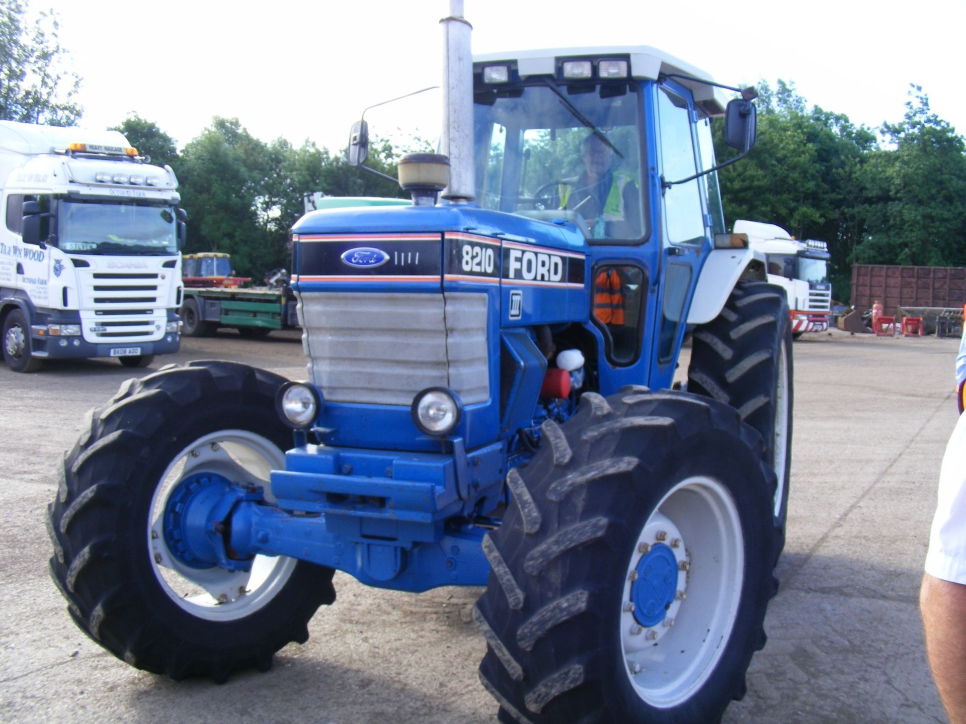 1991 Ford 8210 4wd Tractor - Image 6 of 10