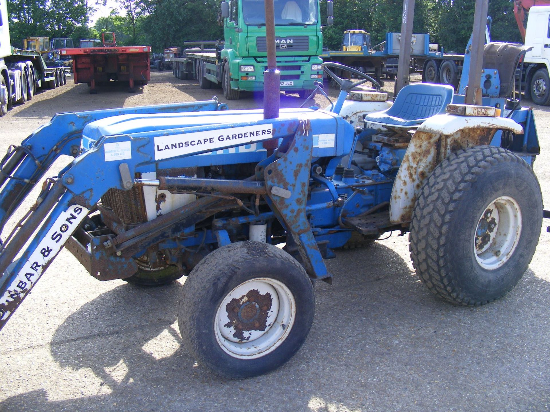 Ford 1710 Tractor c/w loader & backhoe - Image 6 of 7