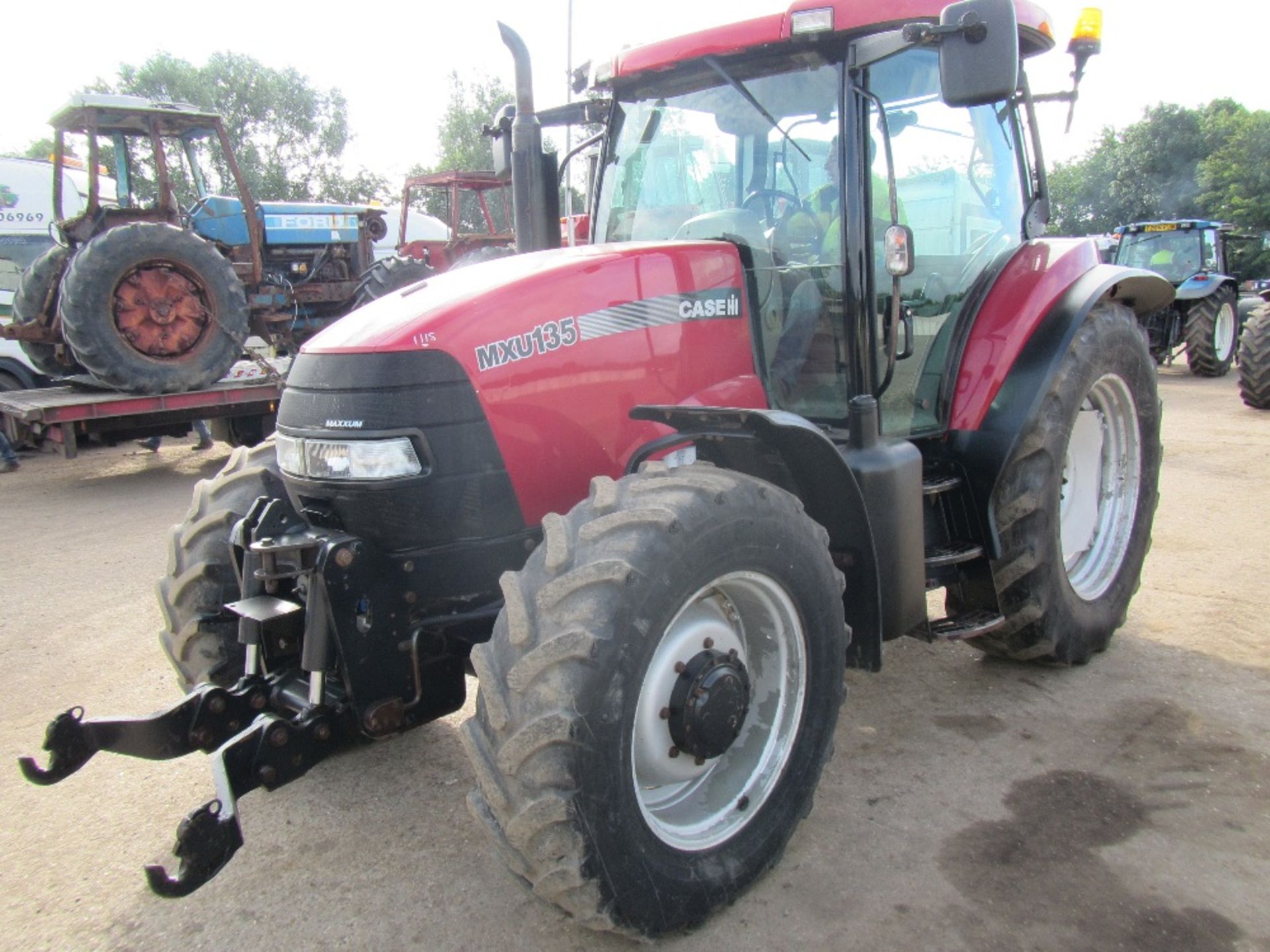 Case MXU 135 Tractor c/w front linkage & pto