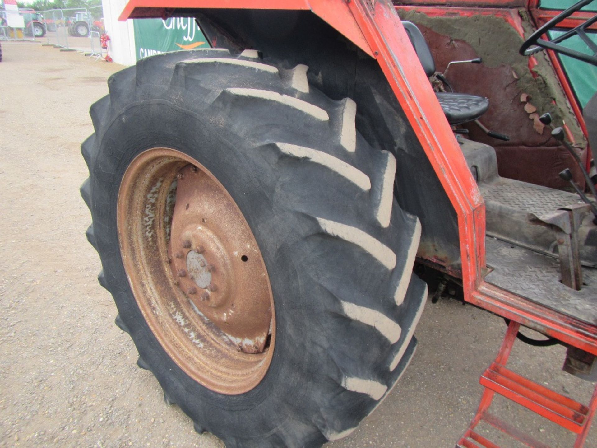 Massey Ferguson 290 Tractor c/w 3 gearstick - Image 5 of 15