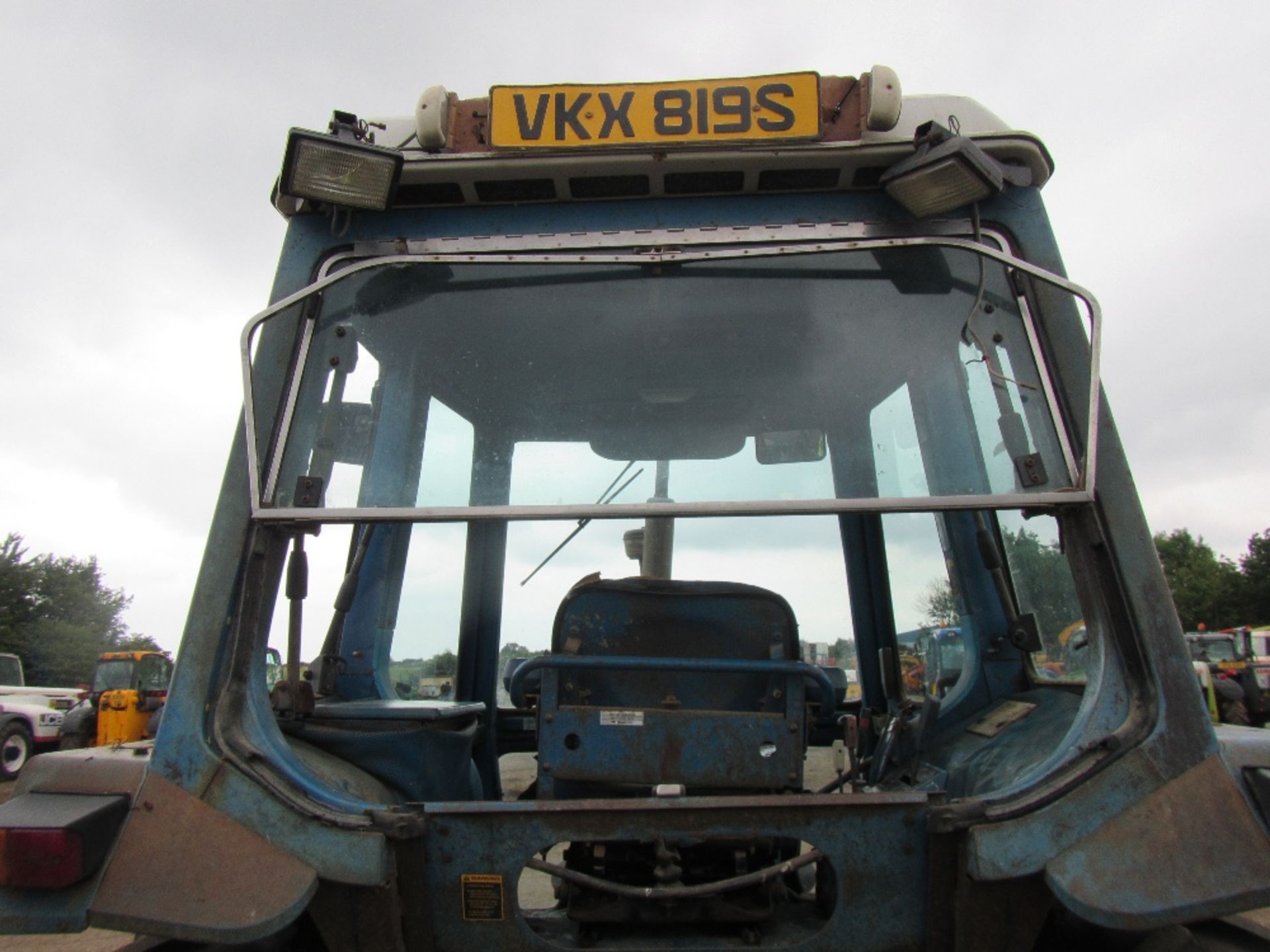 1977 Ford 6700 2wd Tractor c/w dual power, aux fuel tank & V5 Reg. No. VKX 8195 - Image 8 of 17