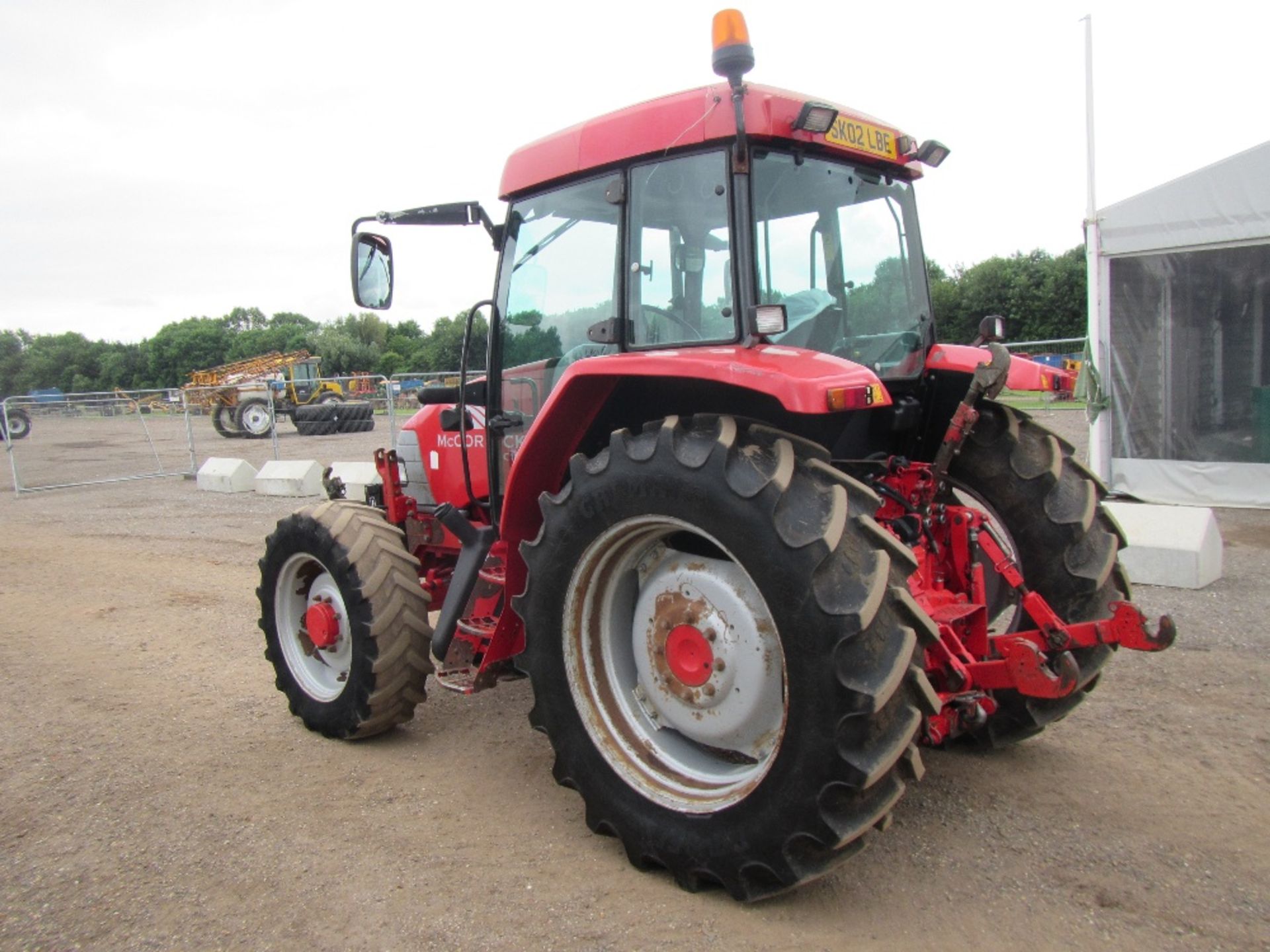 McCormick MC100 4wd Tractor c/w front linkage Reg. No. SK02 LBE - Image 12 of 19