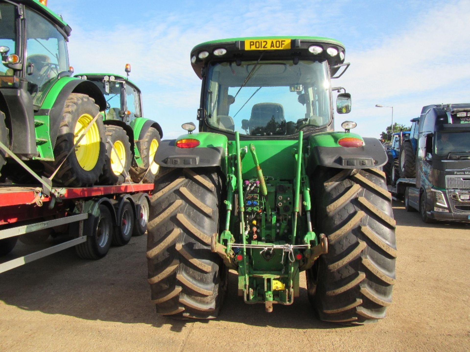 2012 John Deere 7230R 4wd Tractor c/w Auto Power, 50kph, front linkage, front pto - Image 4 of 7