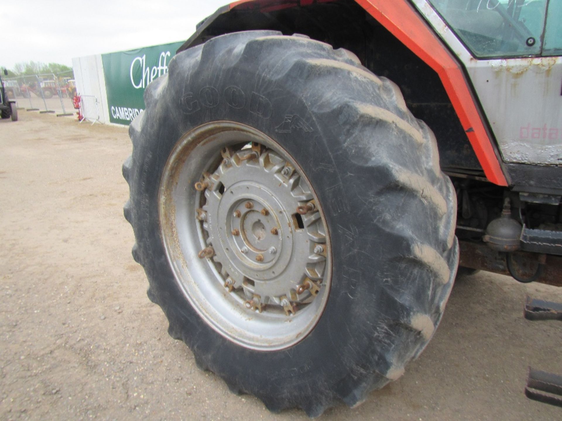 Massey Ferguson 3670 4wd Tractor Reg. No. M107 CVL Hours: 7162 - Bild 5 aus 16