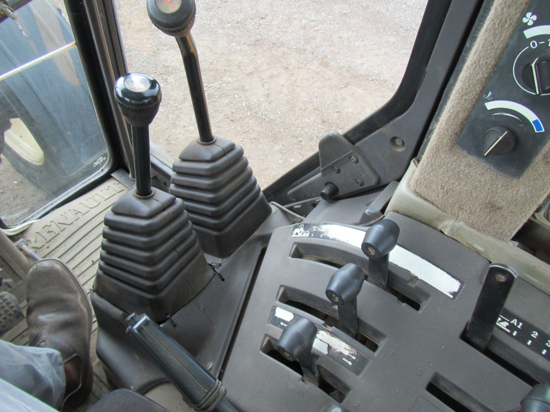 Renault 106-54 TL 4wd Tractor c/w 40k transmission, front weights Reg. No. M895 HSE - Image 15 of 18
