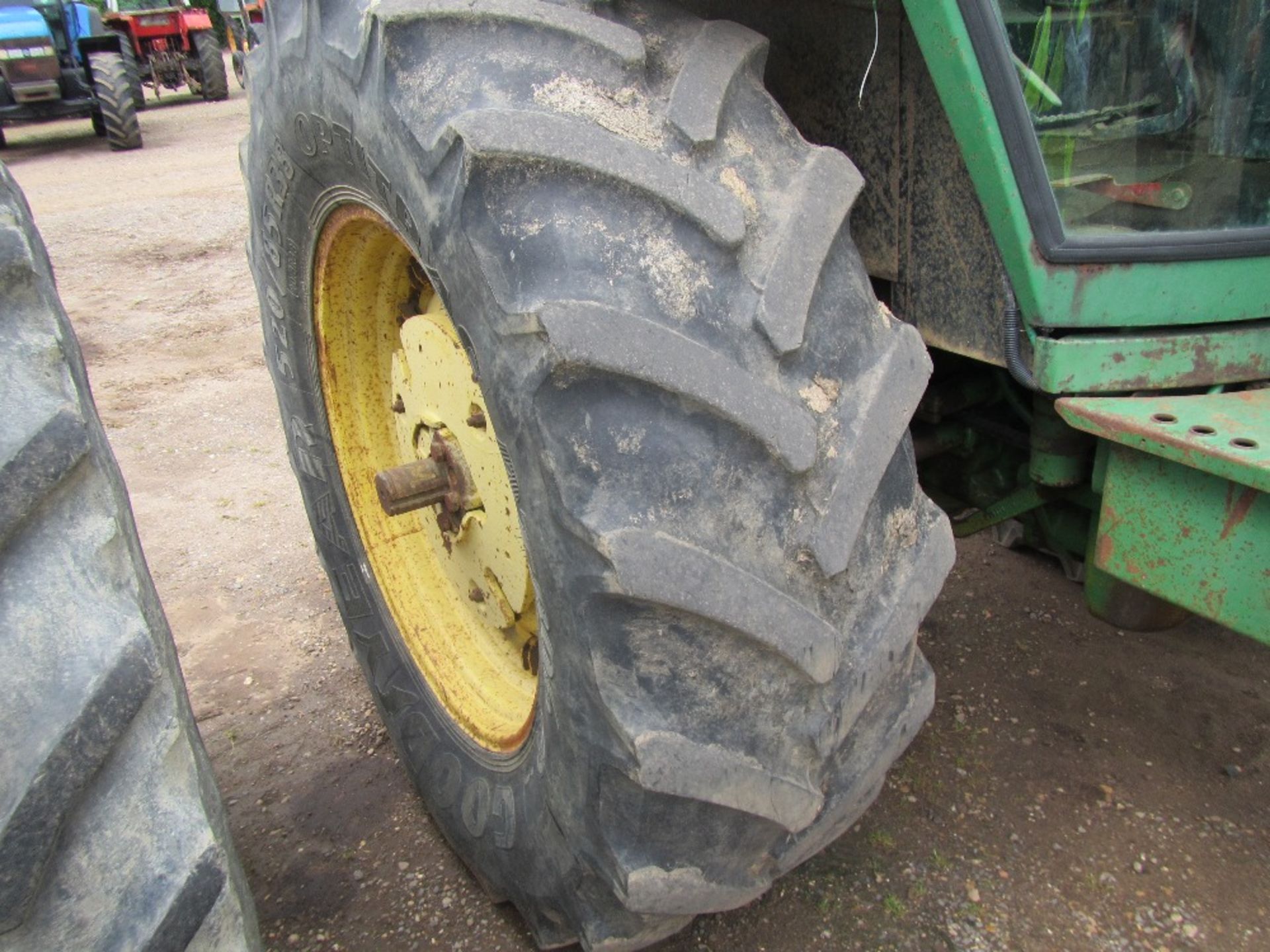 John Deere 4240 2wd Tractor X Reg - Image 5 of 16