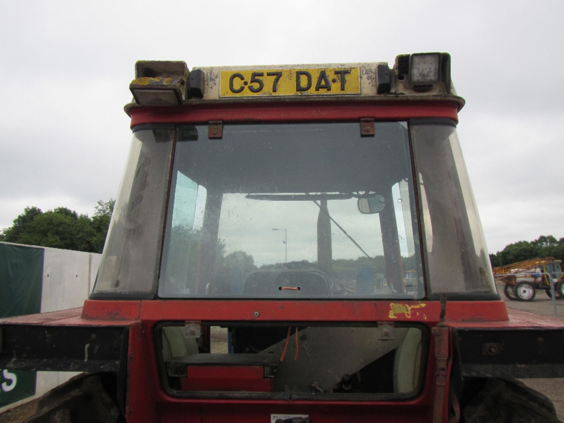 Case International 856XL 2wd Tractor c/w loader - Image 8 of 15