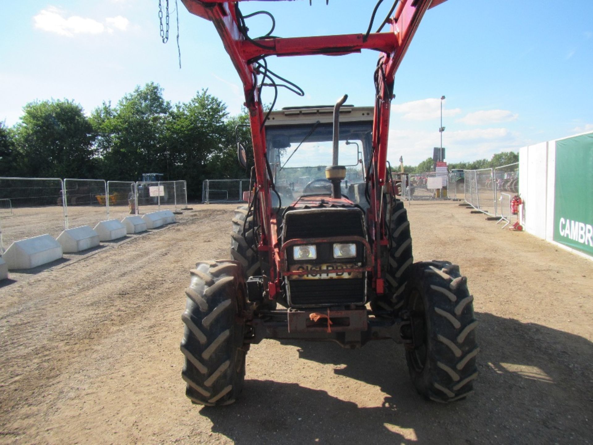 Massey Ferguson 390 4x4 Tractor c/w MF loader Reg. No. G161 PBV - Image 2 of 6