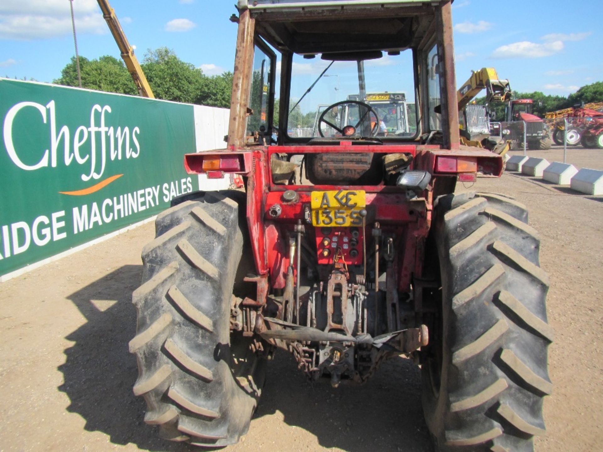 Massey Ferguson 575 2wd Tractor c/w 14x30 Wheels - Image 3 of 4
