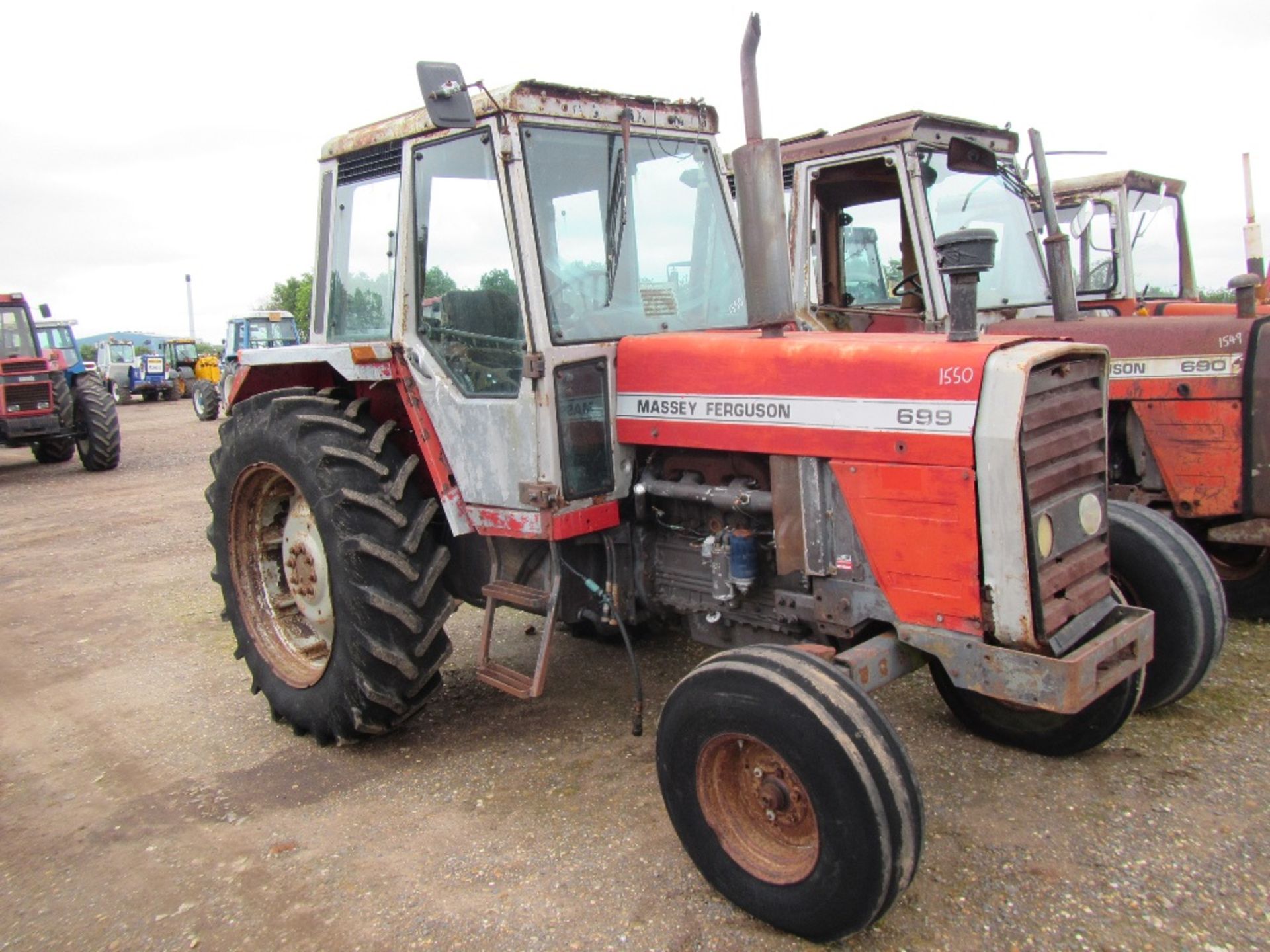 Massey Ferguson 699 Tractor Ser No K216031 - Bild 3 aus 5