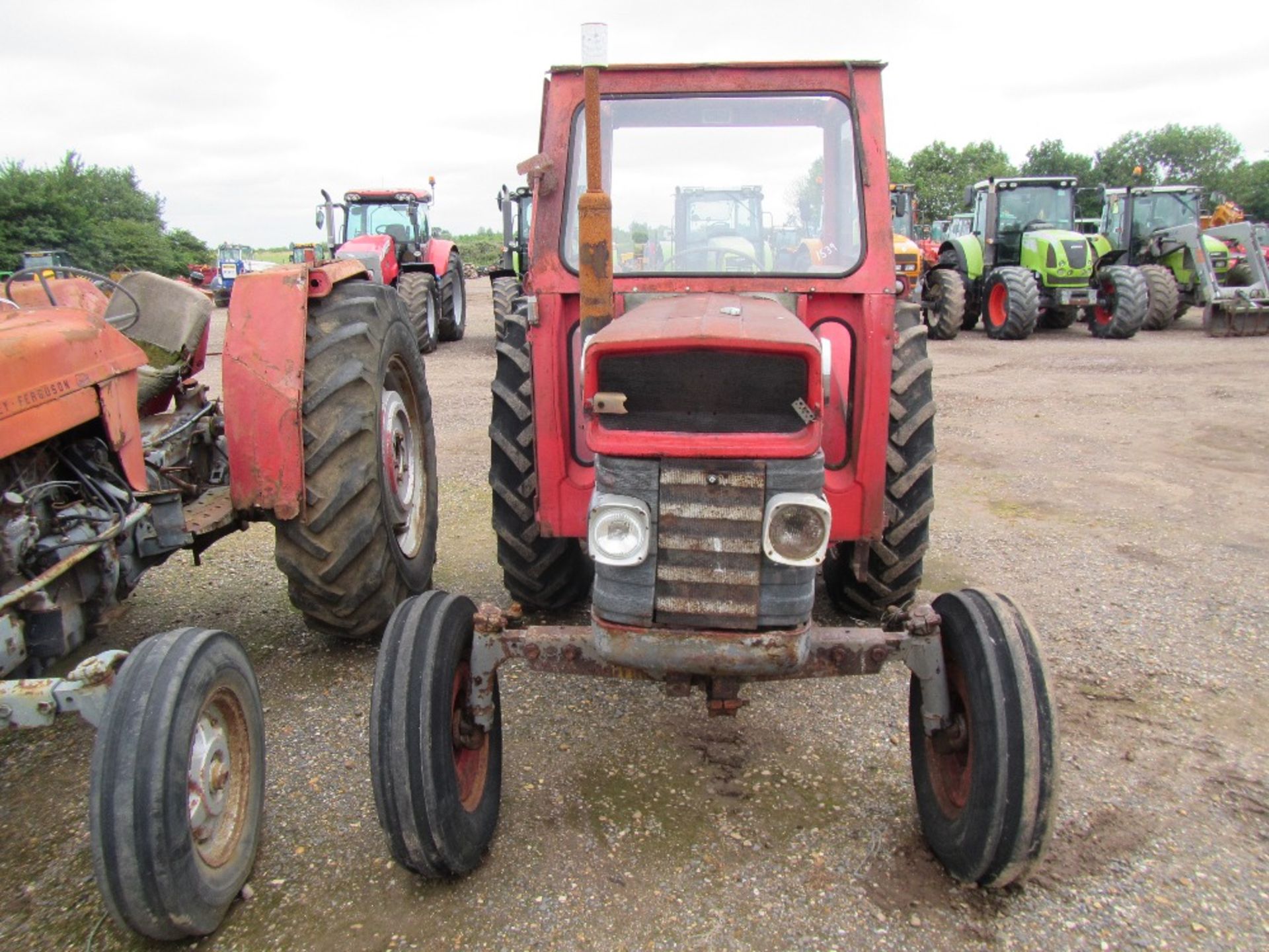 Massey Ferguson 188 2wd Tractor c/w 4 bolt pump Ser No 355012 - Image 2 of 7