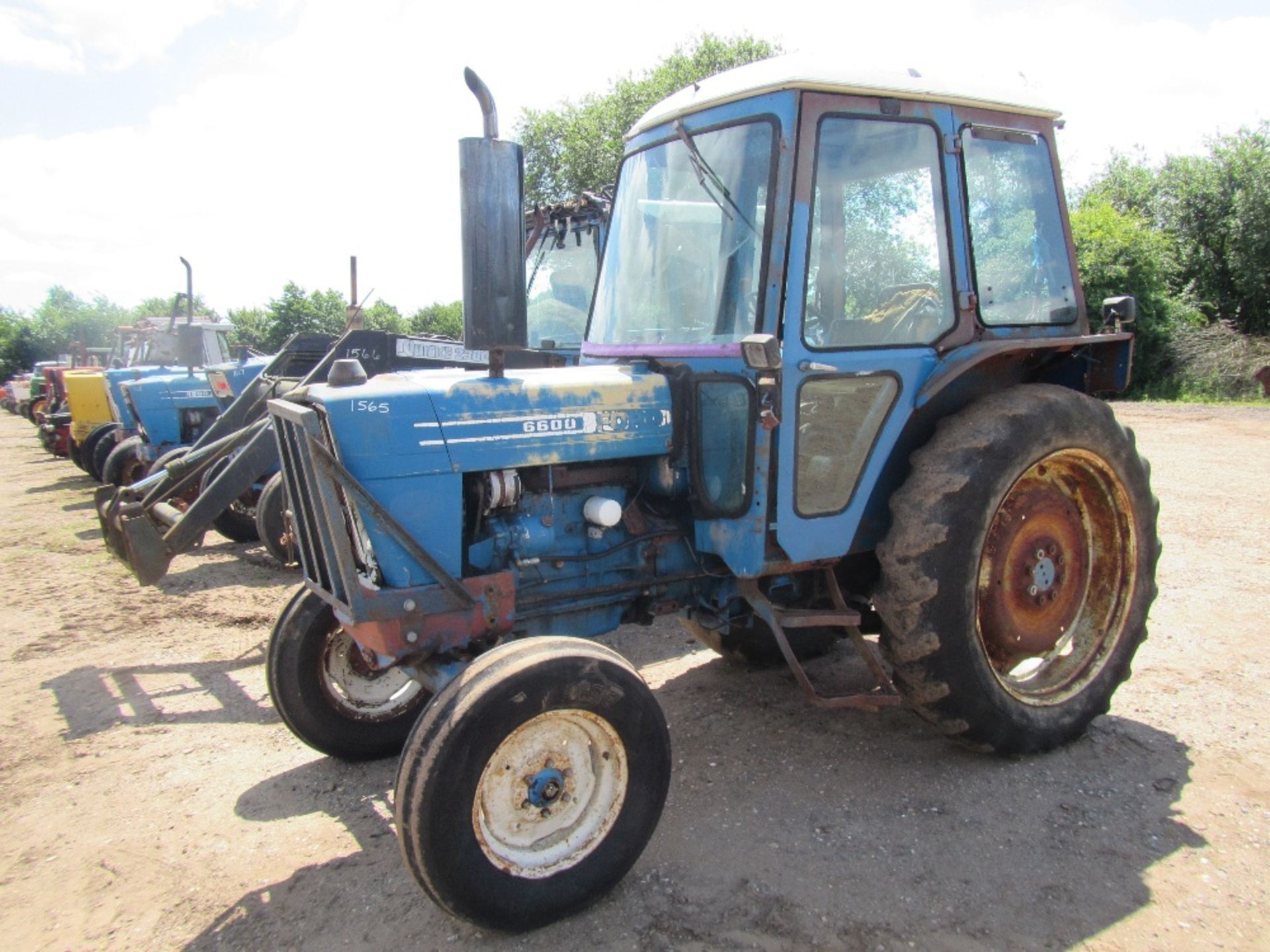 Ford 6600 2wd Tractor