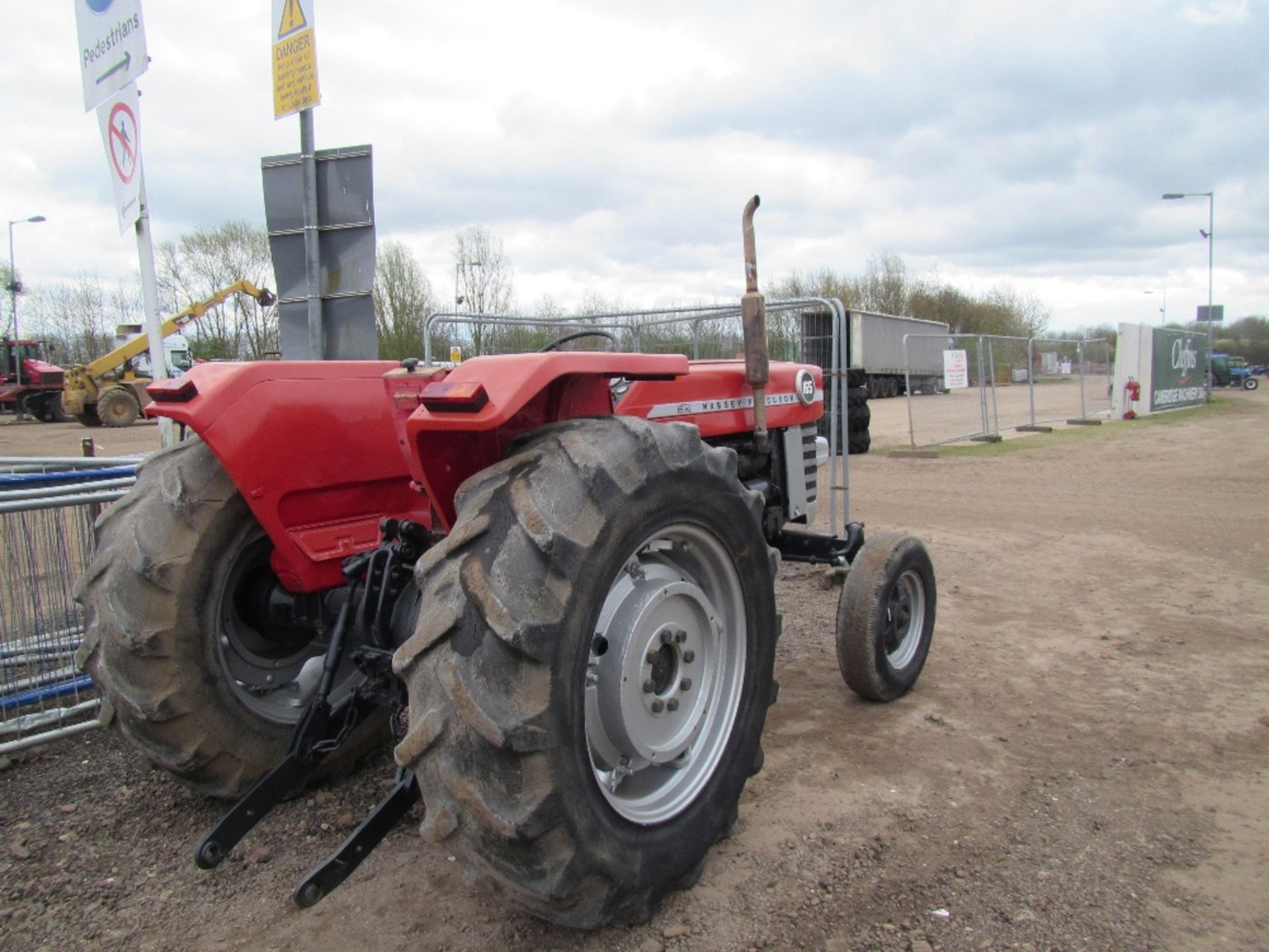 Massey Ferguson 165 2wd Tractor - Bild 4 aus 8