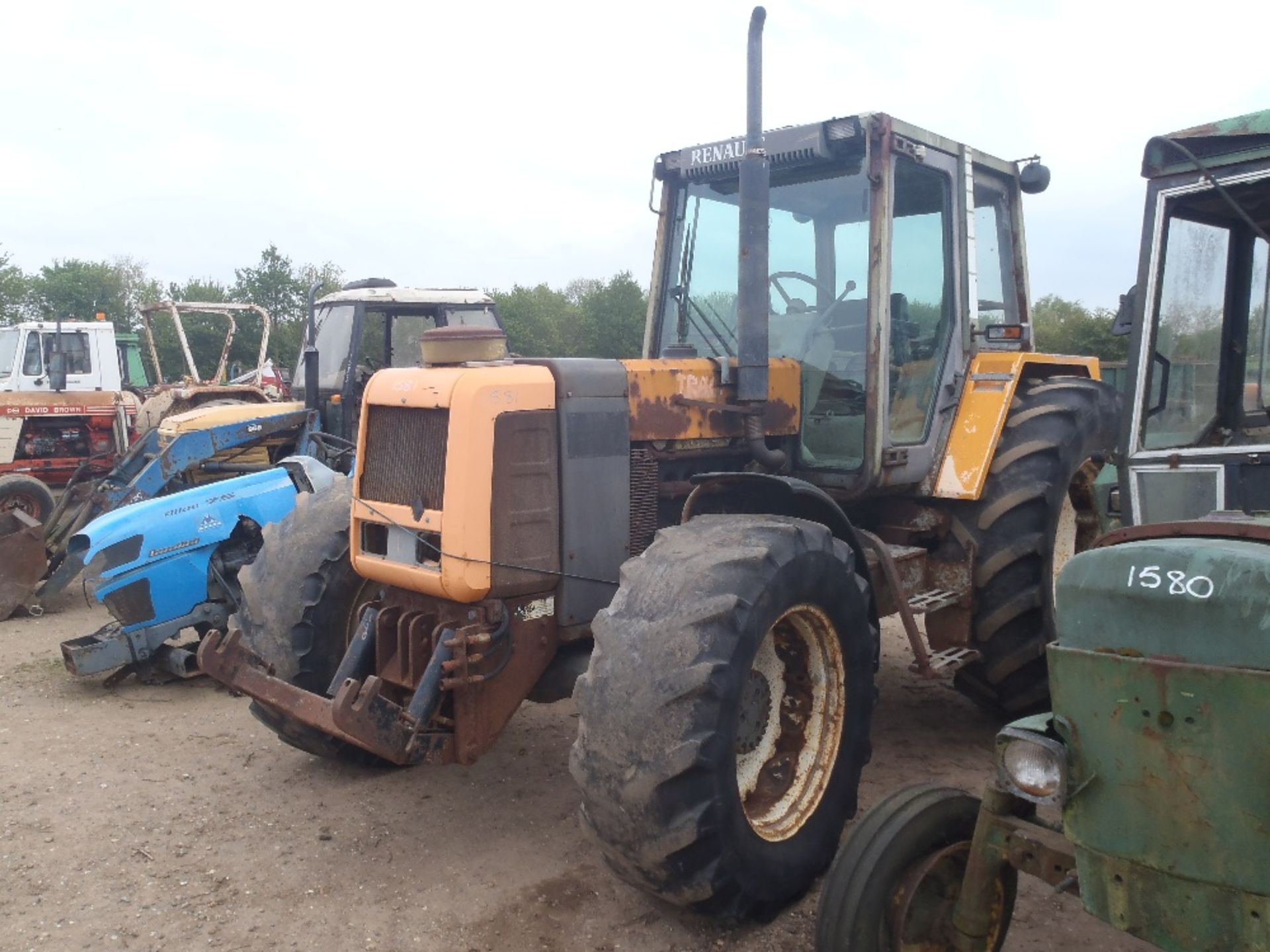 John Deere 2130 4wd Tractor c/w Super Duncan cab Reg. No. XHB 20T - Image 6 of 10