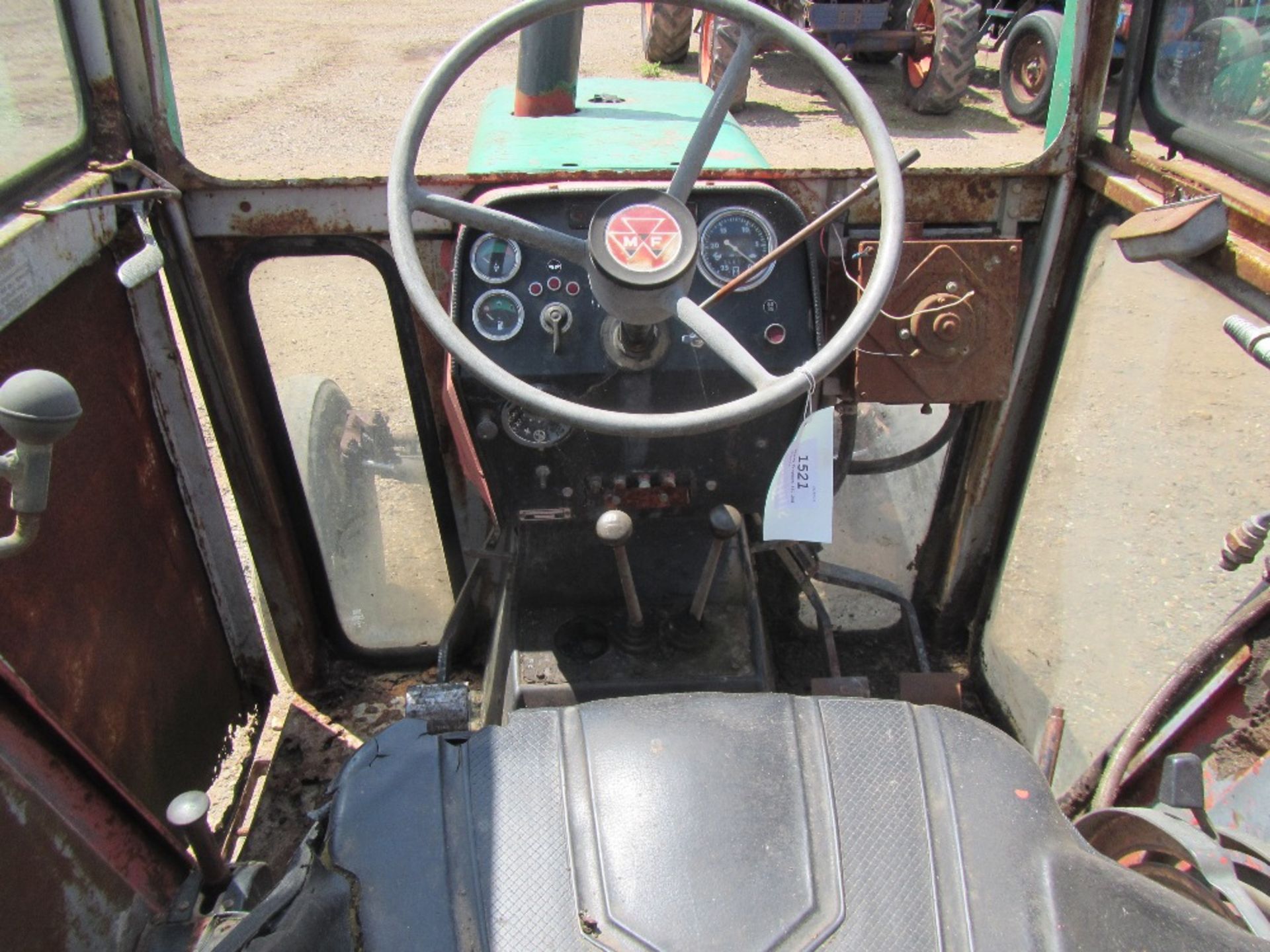 Massey Ferguson 550 2wd Tractor - Bild 4 aus 4