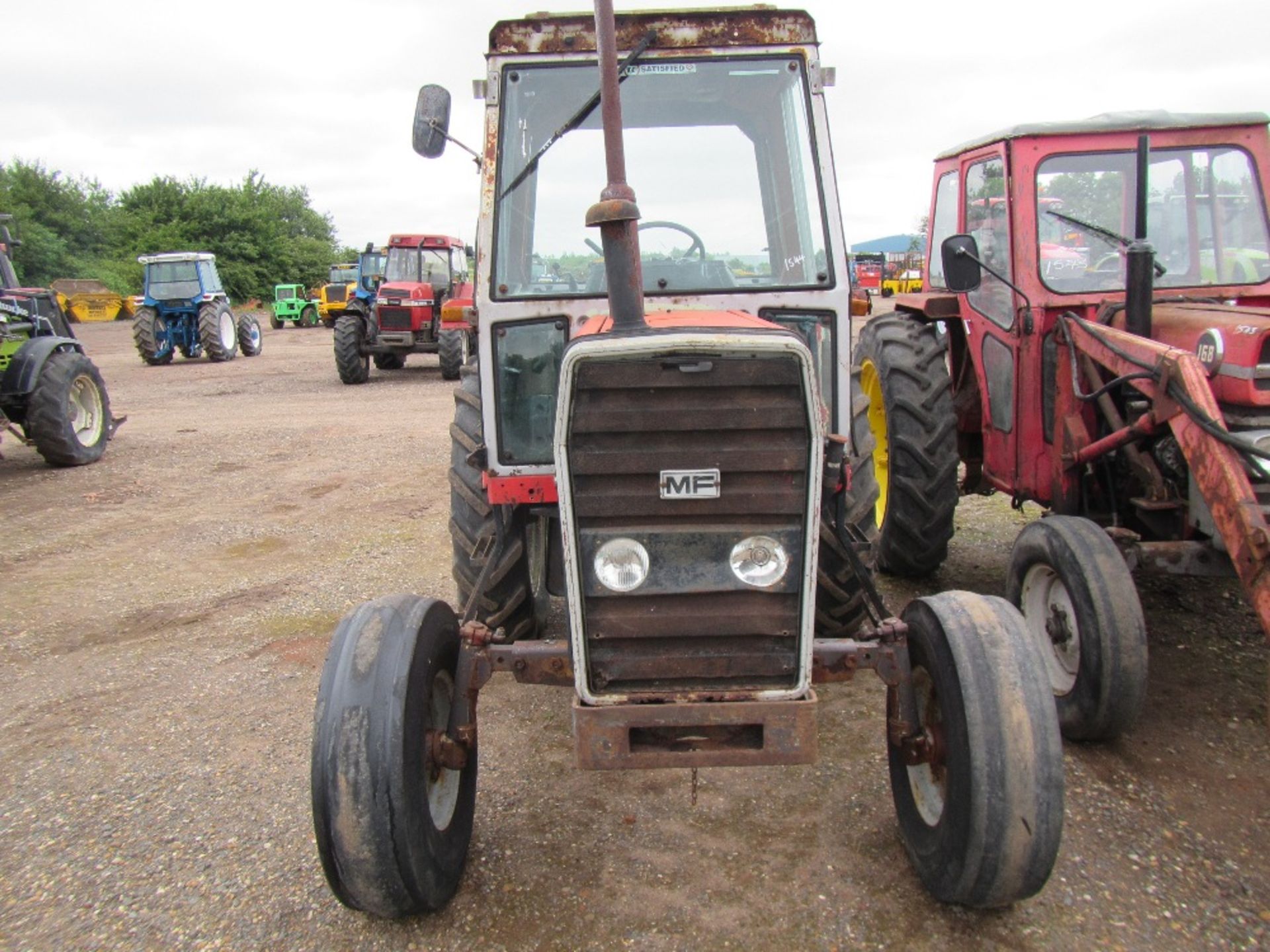 Massey Ferguson 690 Tractor Ser No K311019 - Bild 2 aus 6