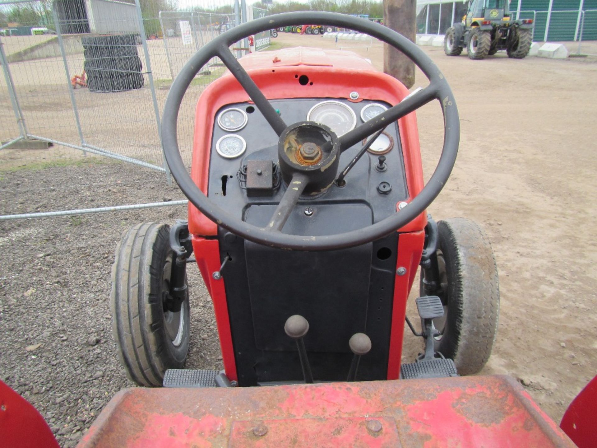 Massey Ferguson 165 2wd Tractor - Bild 6 aus 8