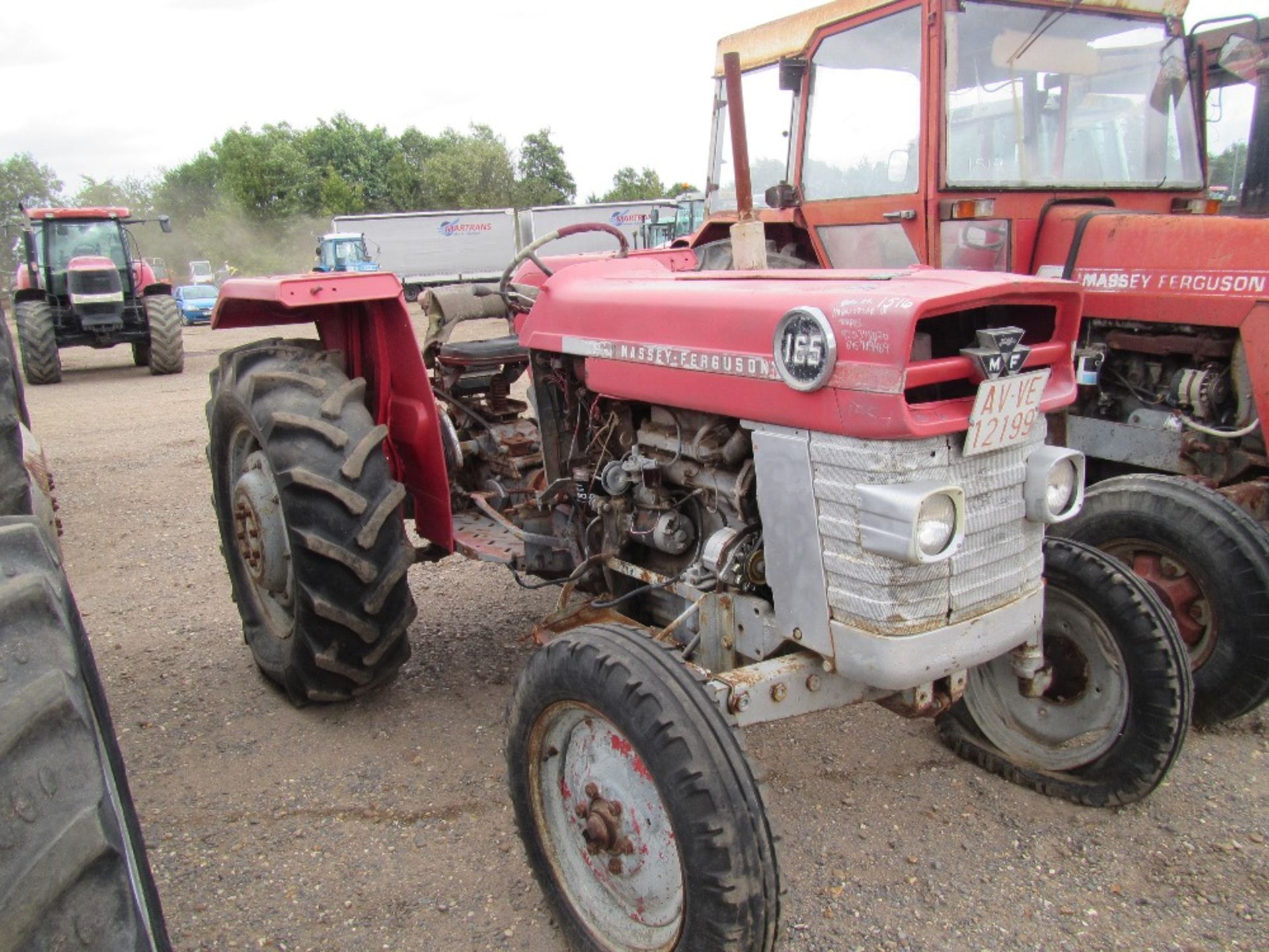 Massey Ferguson 165 2wd Tractor. Ser.No. 50193 - Bild 2 aus 4