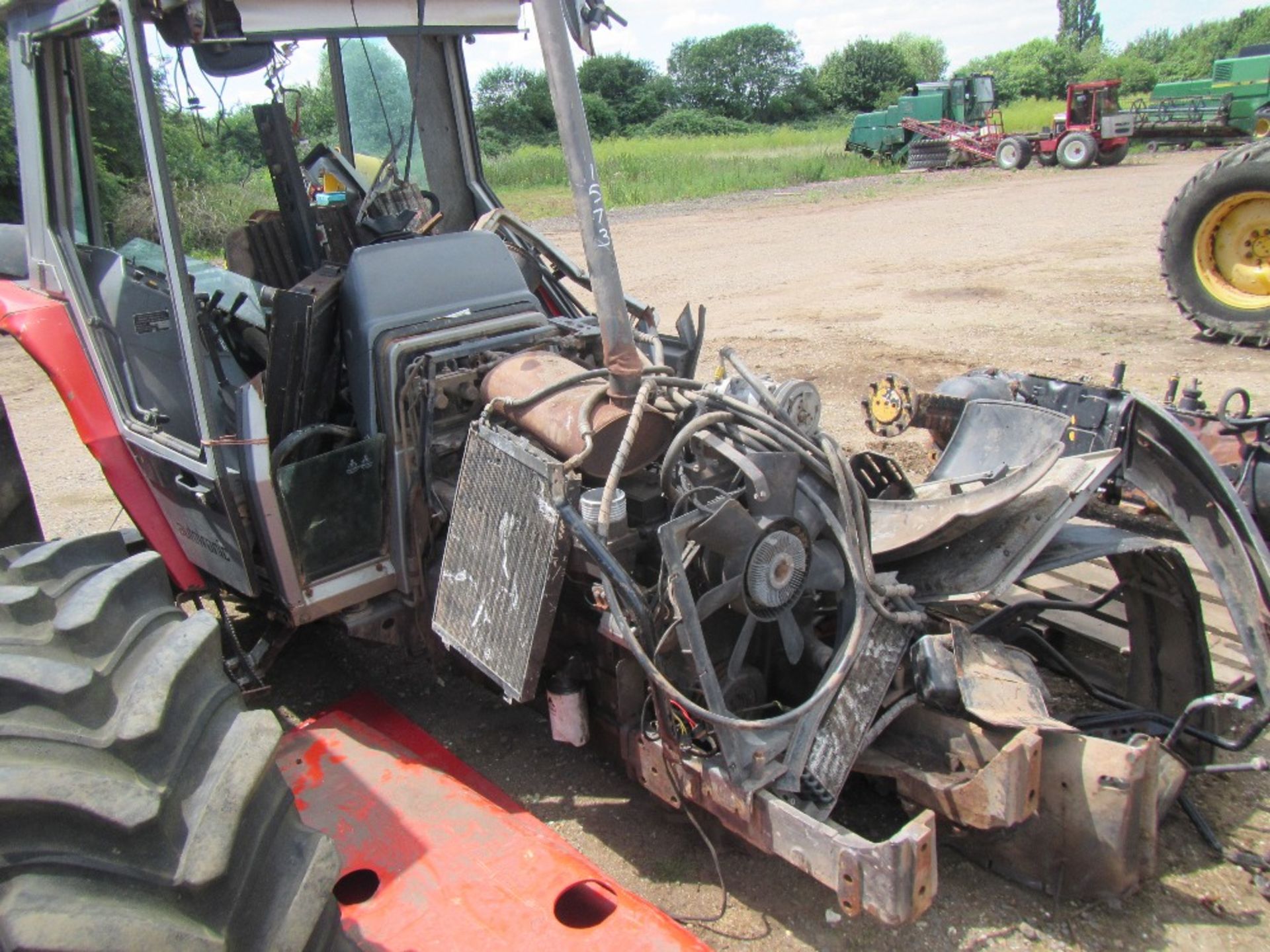 1994 Massey Ferguson 3085 Dynashift 4wd Skid Unit front axle damage - Bild 2 aus 3