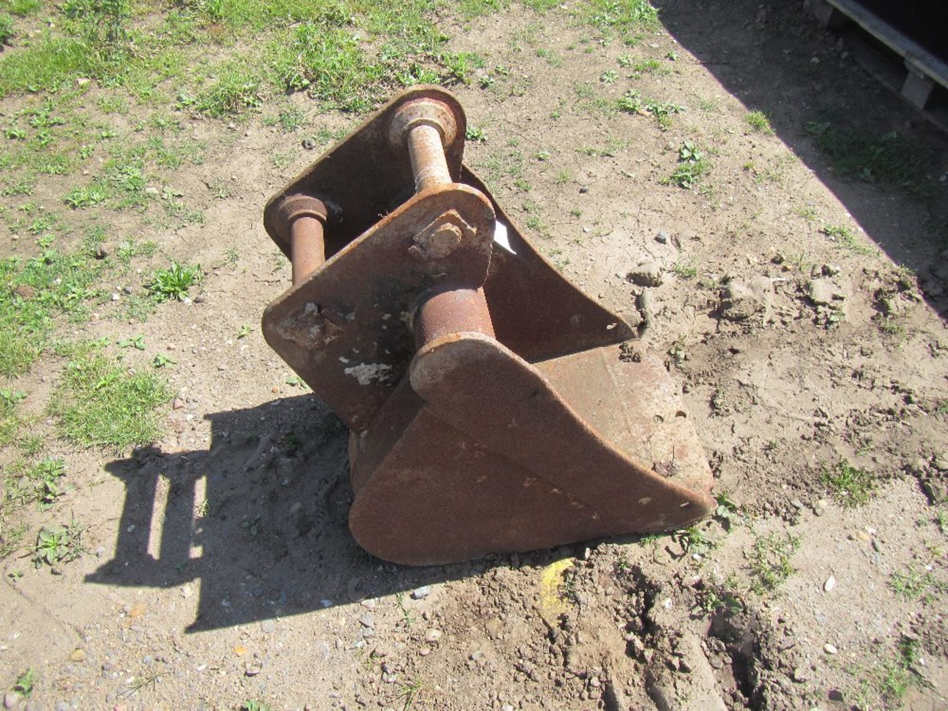 JCB 17in Trenching Bucket UNRESERVED LOT