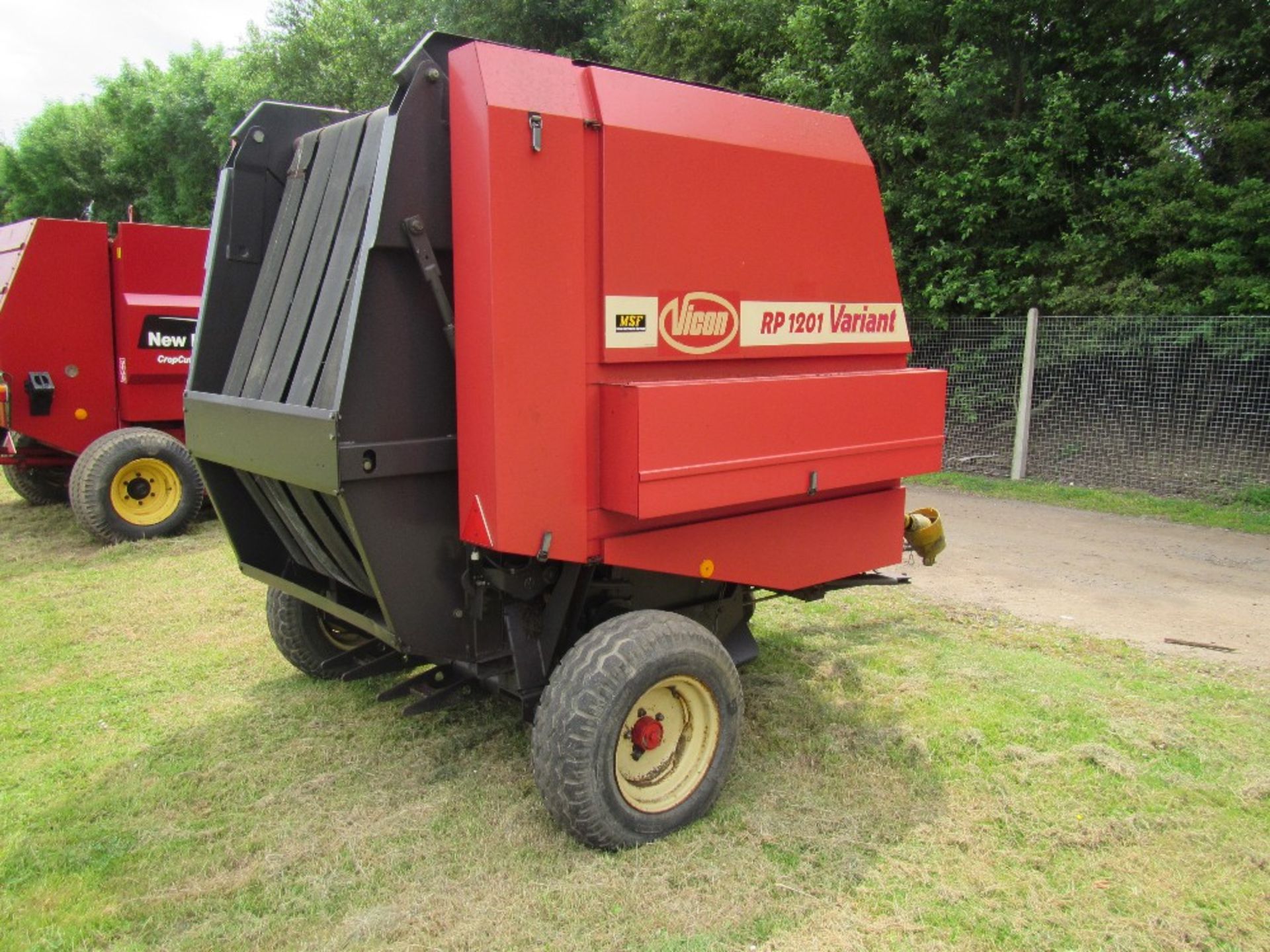 Vicon RP1201 Belt baler - Image 2 of 7