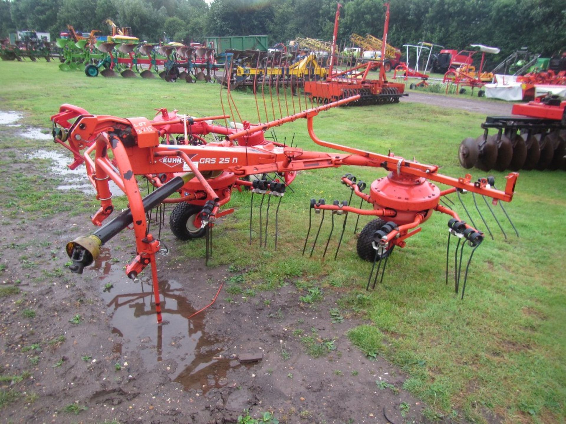 2008 Kuhn GRS25N Twin Rotor Hay Tedder - Image 4 of 4